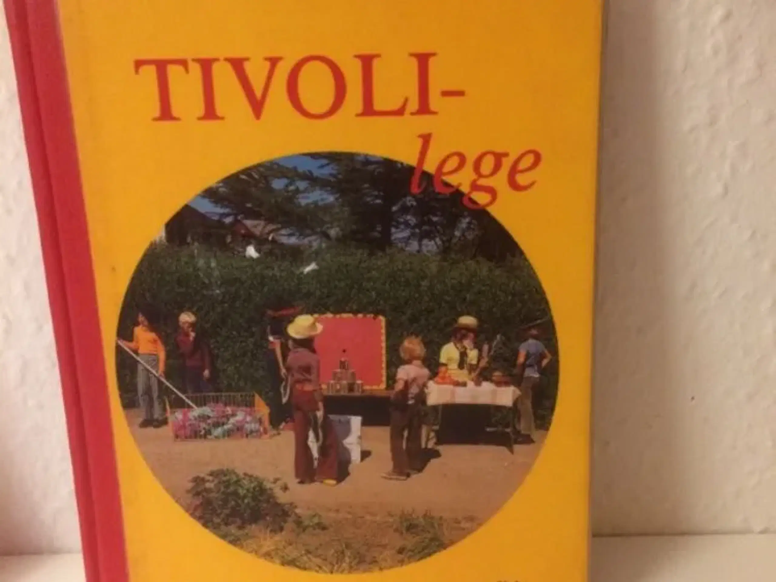 Tivoli lege fødselsdag og hverdag