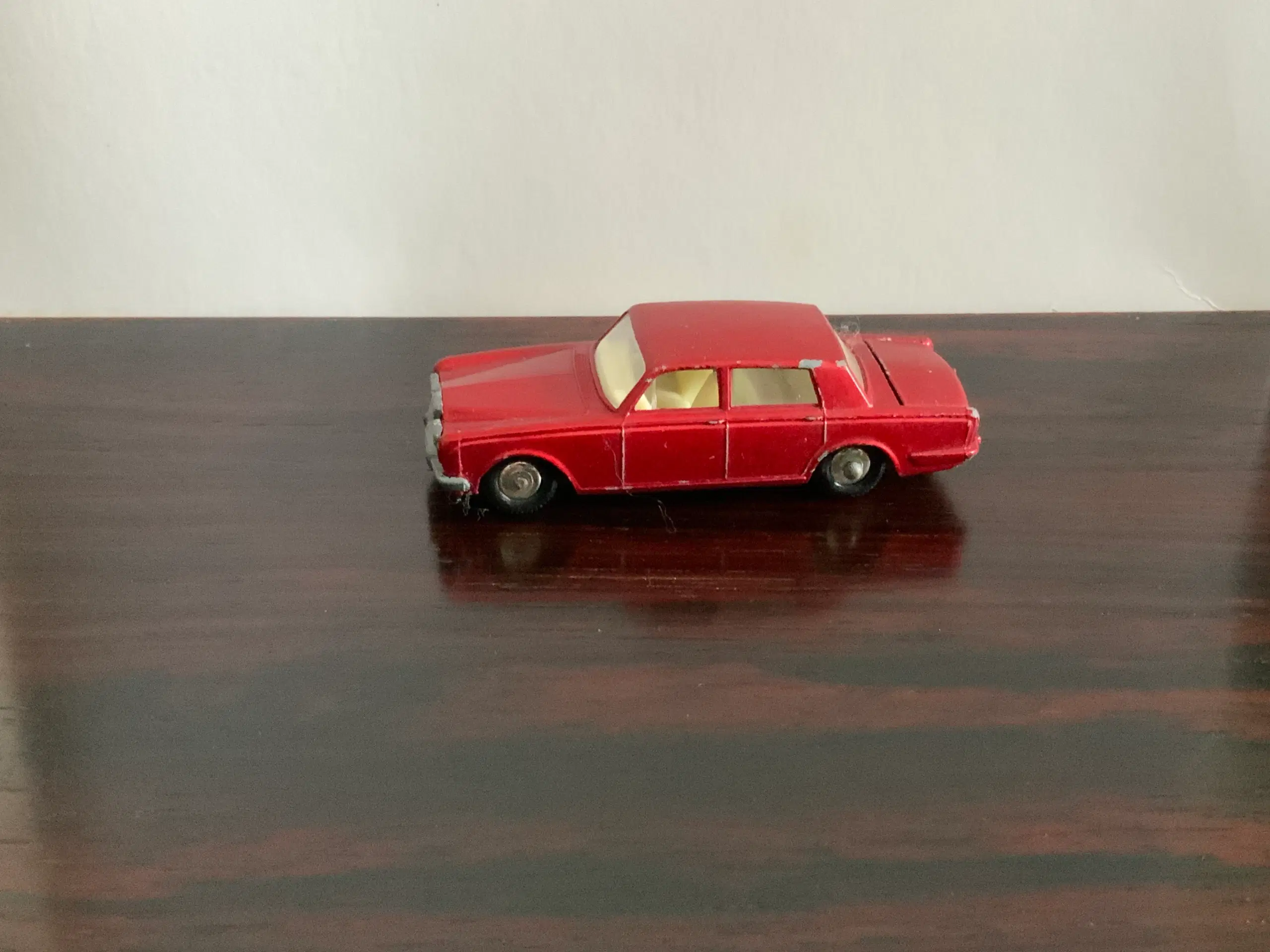 Matchbox No 24 Rolls Royce Silver Shadow