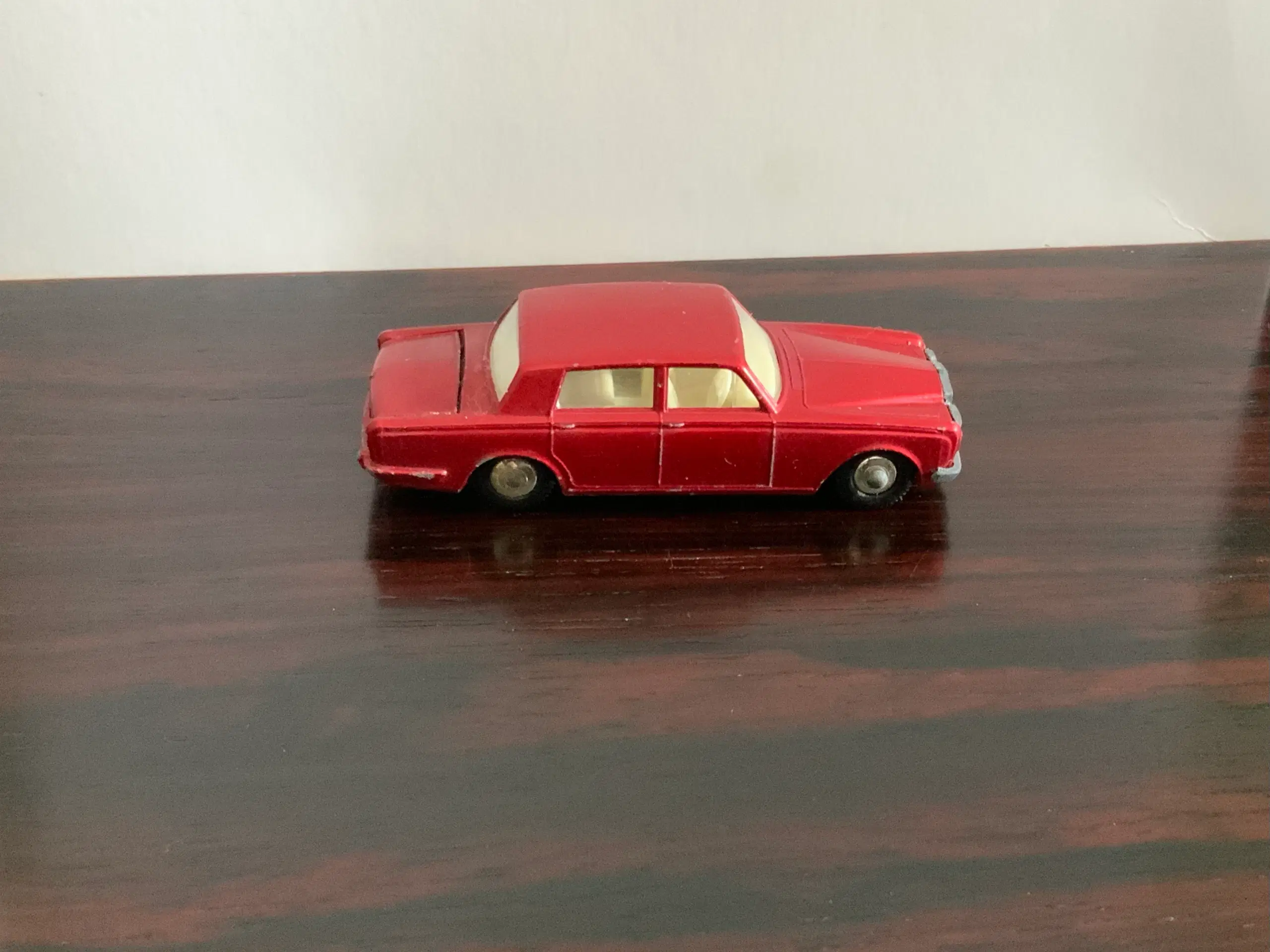 Matchbox No 24 Rolls Royce Silver Shadow