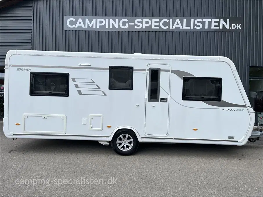 2015 - Hymer Nova SL 595   Hymer Eriba Nova SL 595 2015 m Alde centralvarme - Se den nu hos Camping-Specialistendk