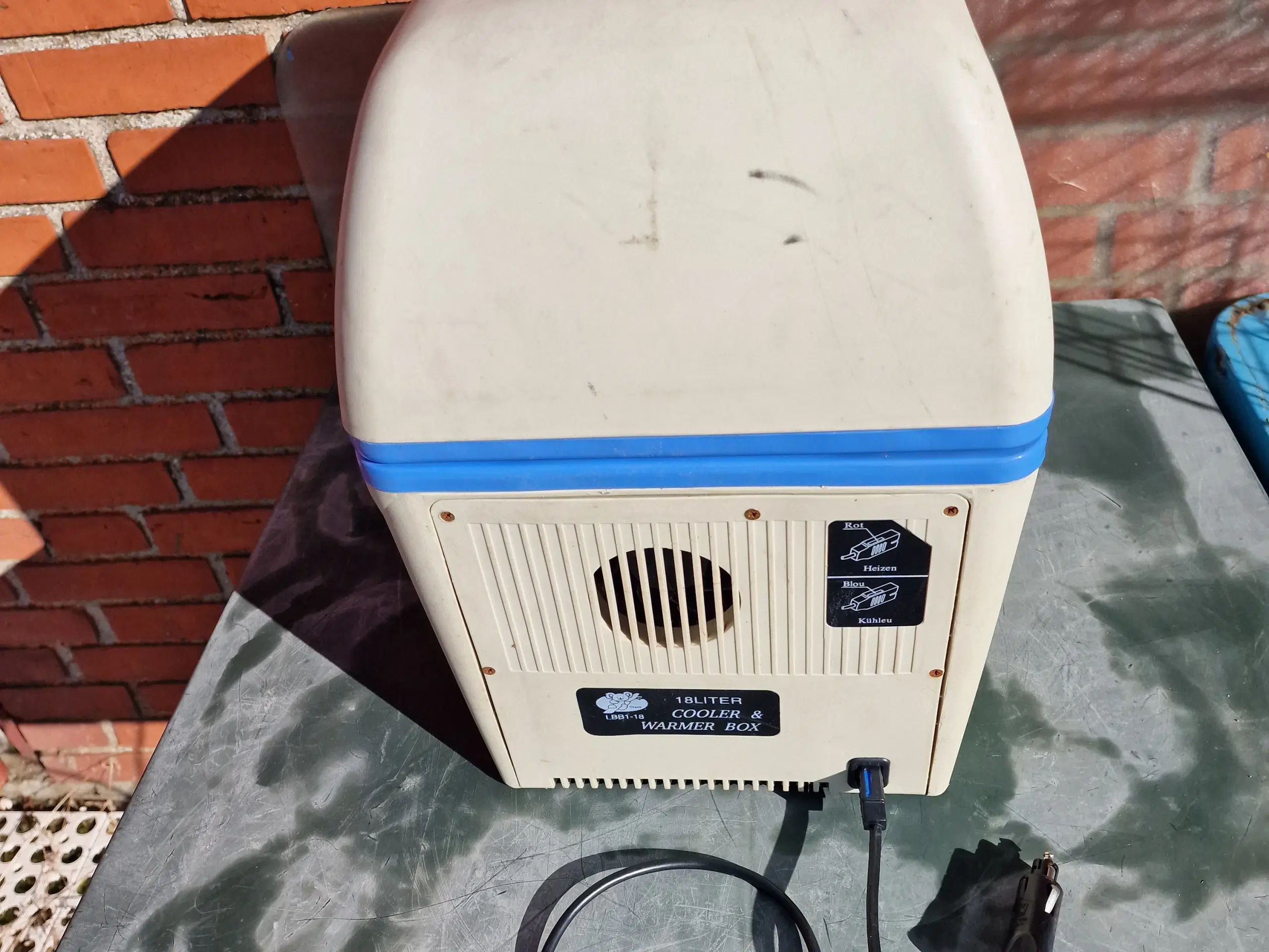 Cooler  Warmer Box 18Liter