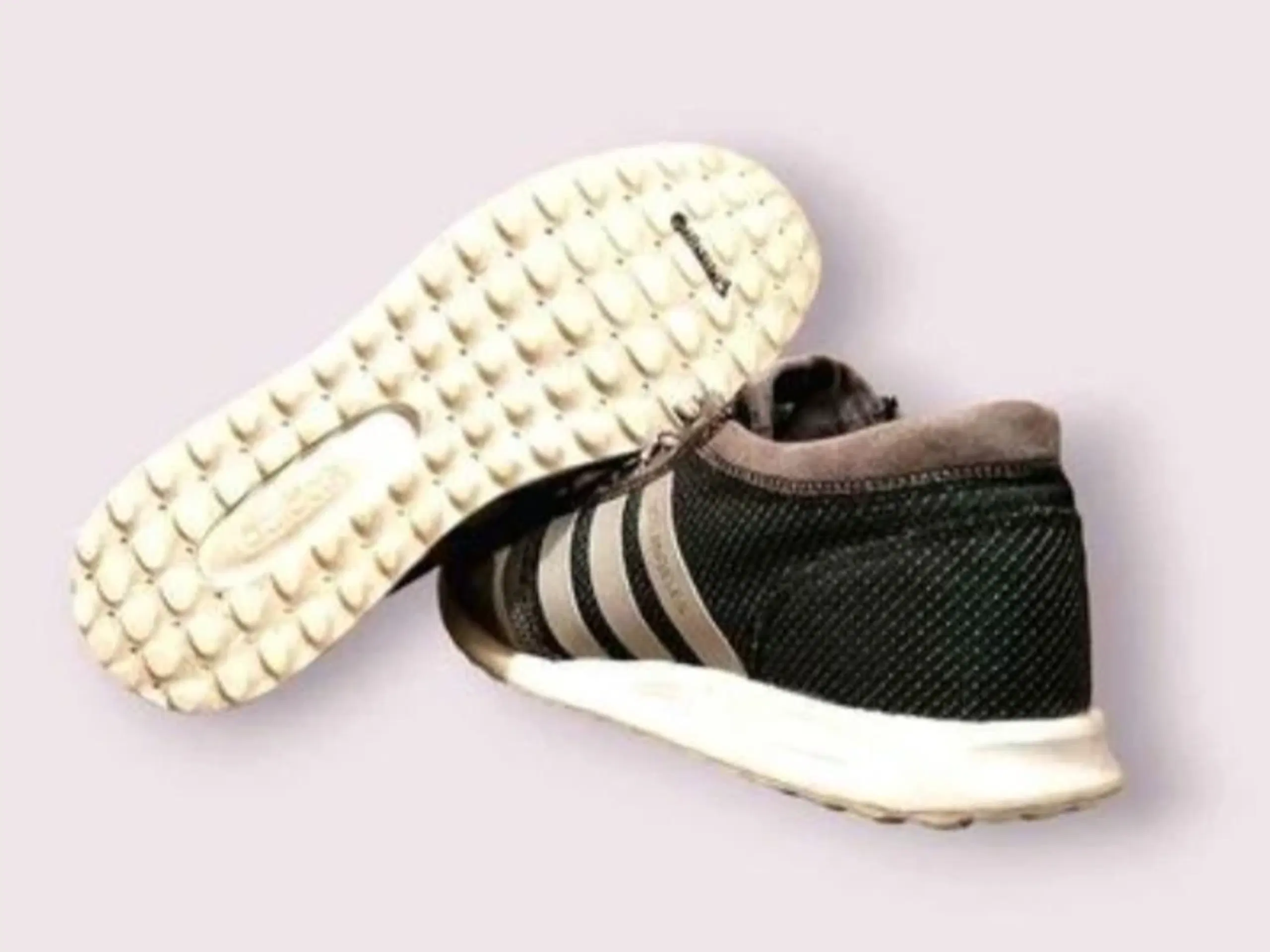 ADIDAS ORIGINAL sneakers