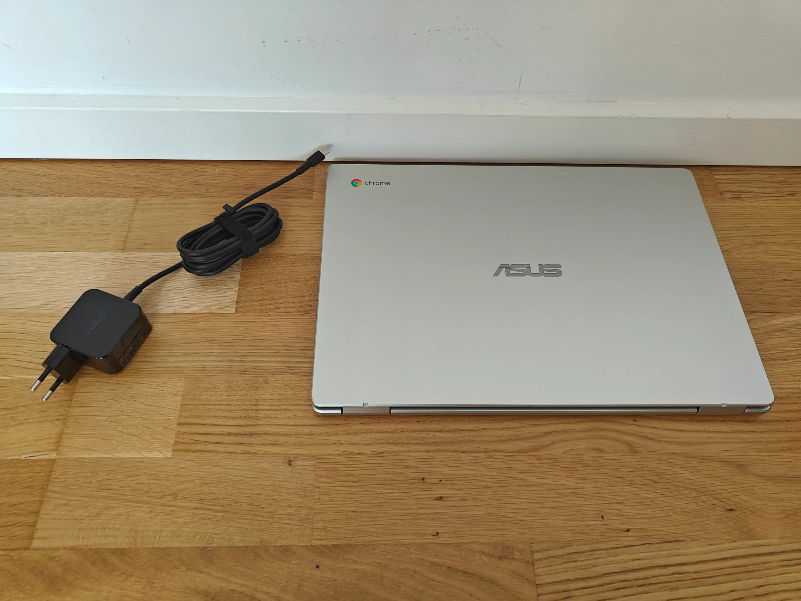 Asus Chromebook C523 156" bærbare