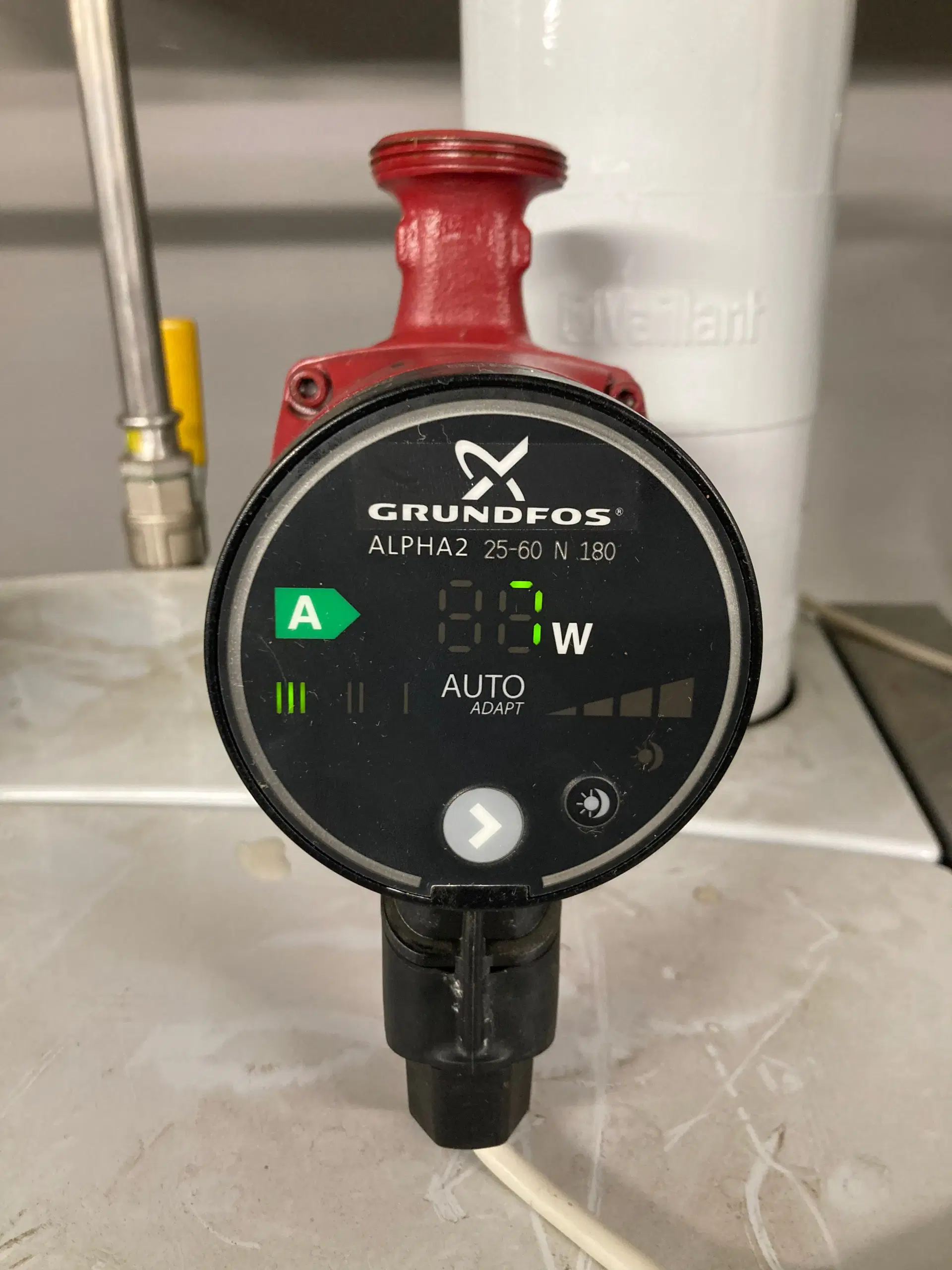 Sælges den Cirkulationspumpe Grundfos ALPHA2