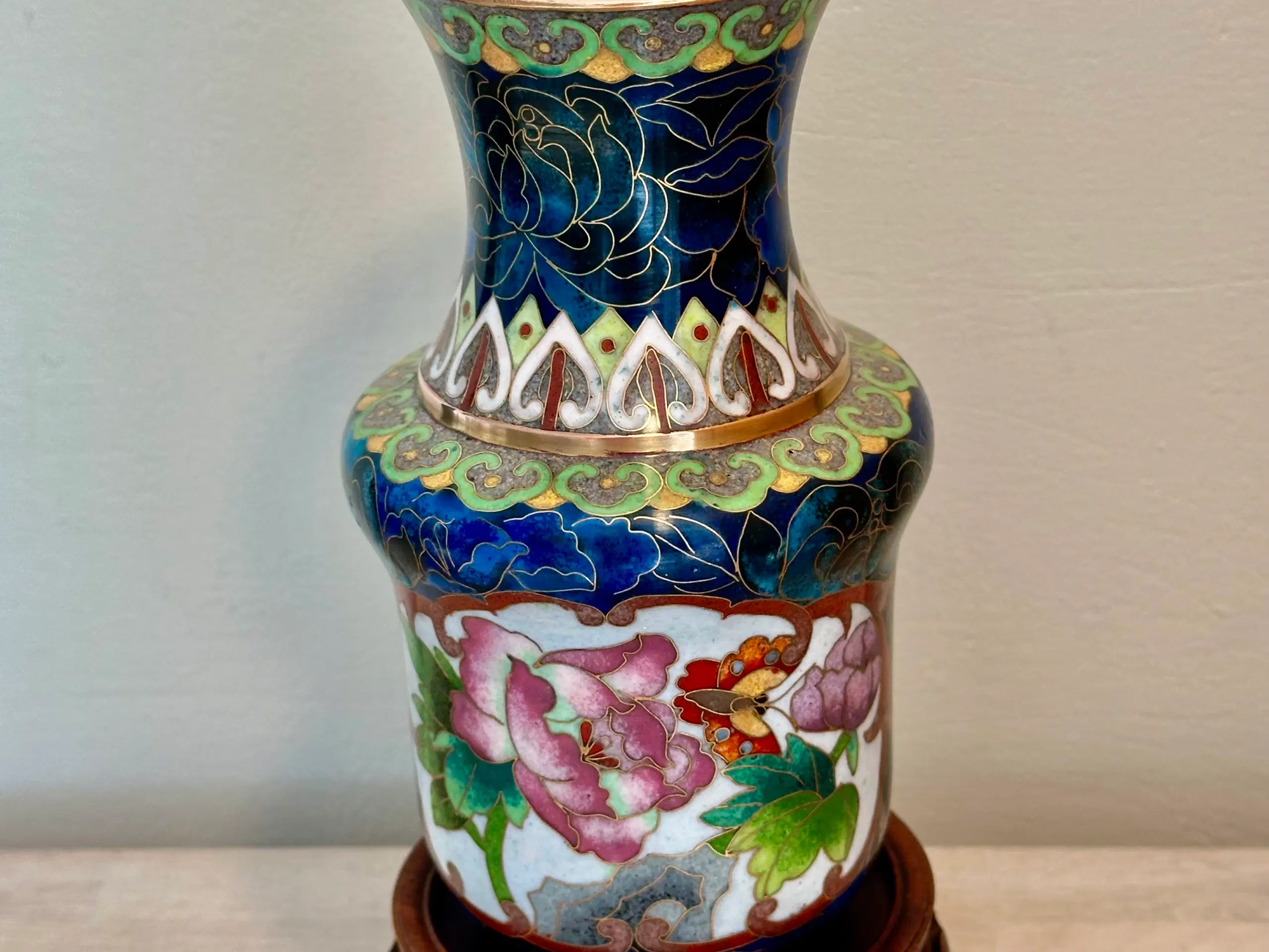 Antik CLOISONNE vase sælges