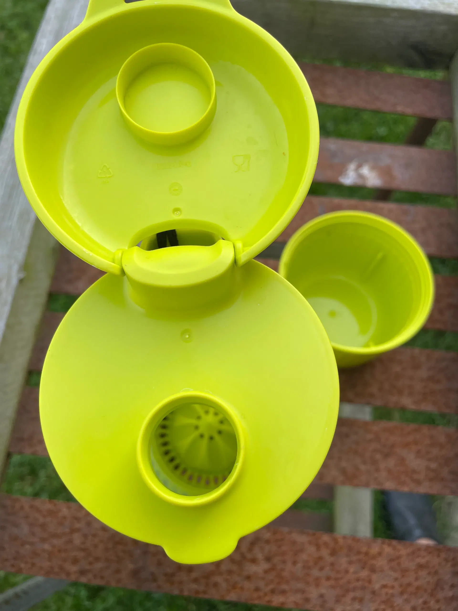 Drikkedunk med infuser Tupperware