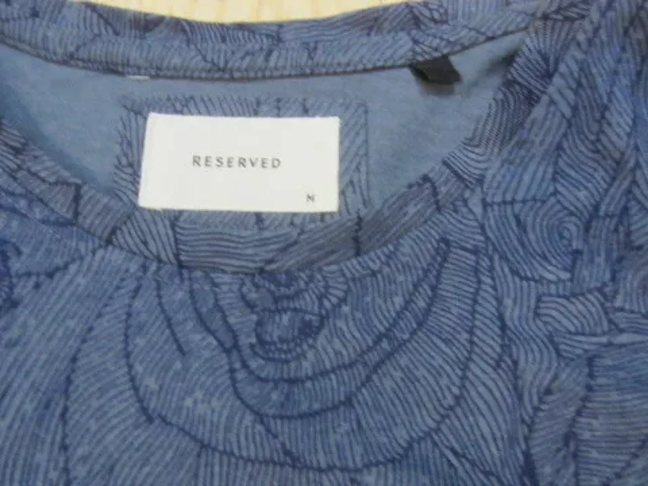 Str M RESERVED t-shirt