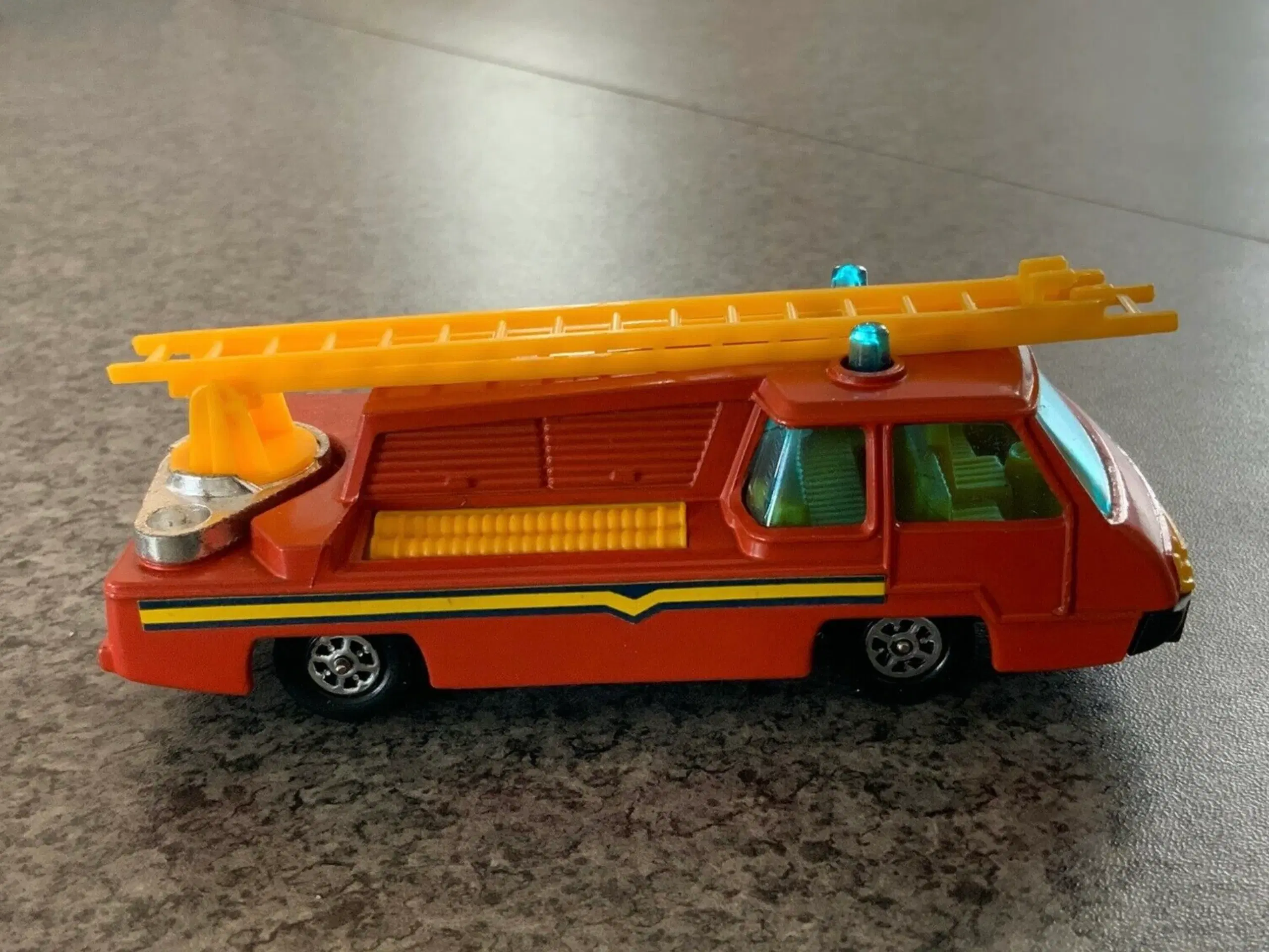 Corgi Toys No 703 Hi-Speed Fire Engine