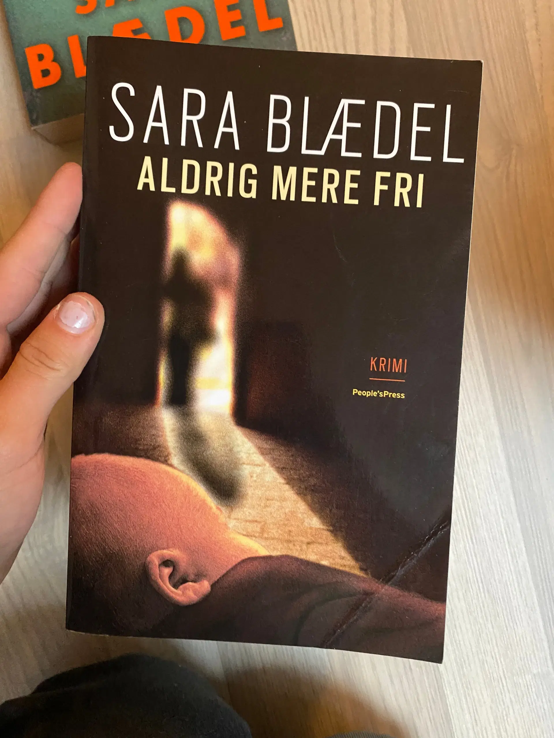 Bøger add Sara Blædel