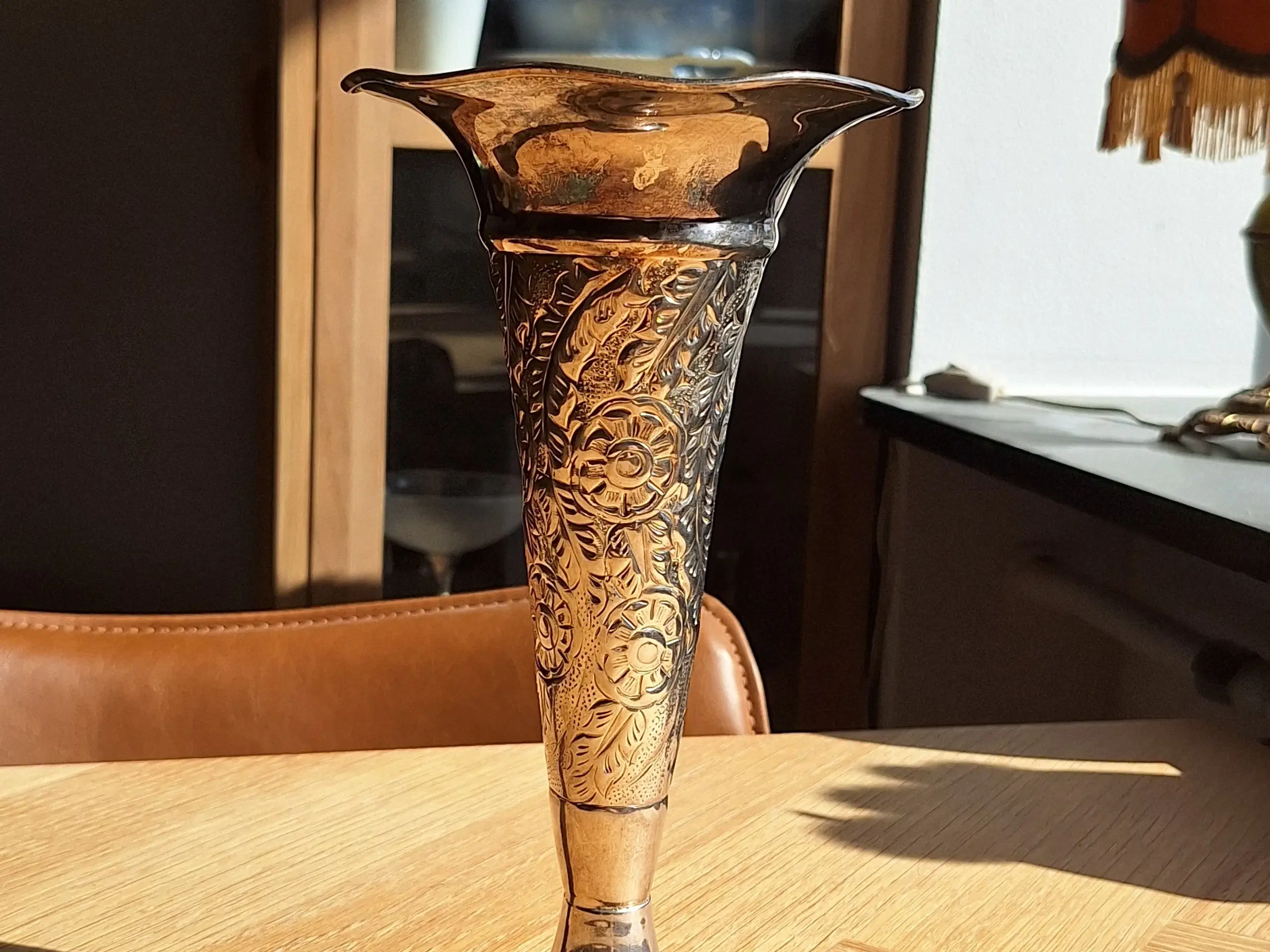 Vase I pletsølv