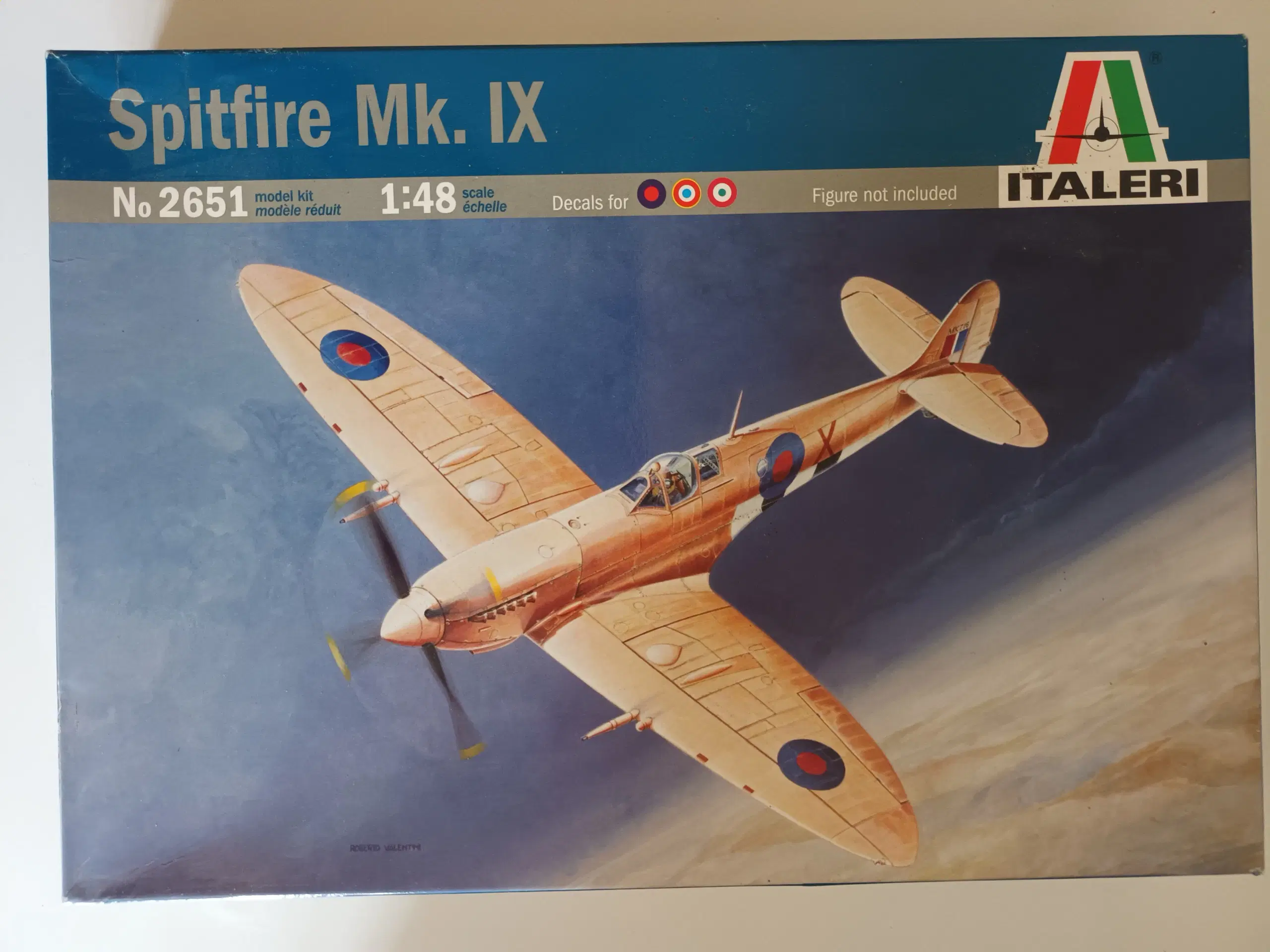 Spitfire 1:48