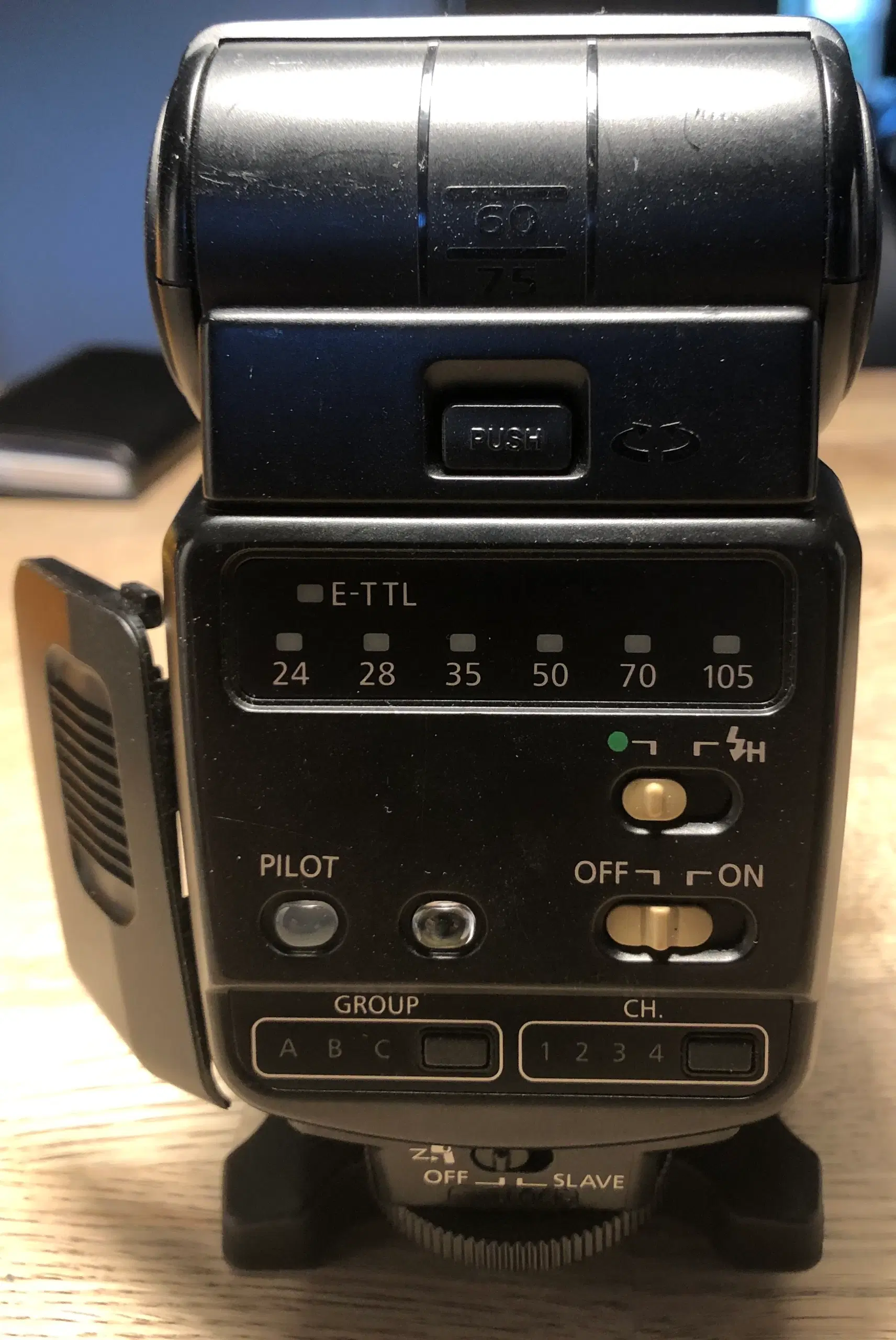 Canon 420EX Speedlite