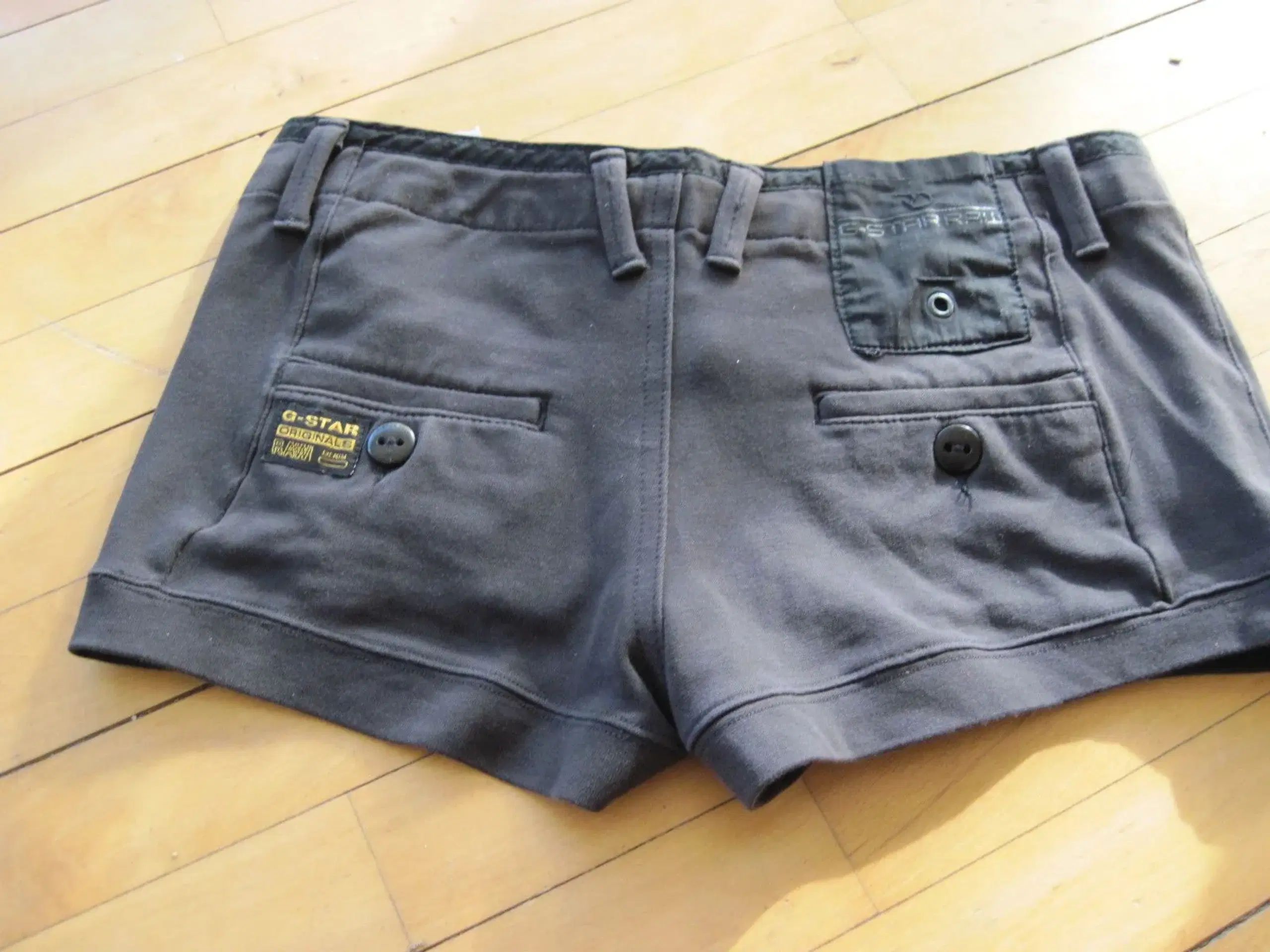 G-star shorts