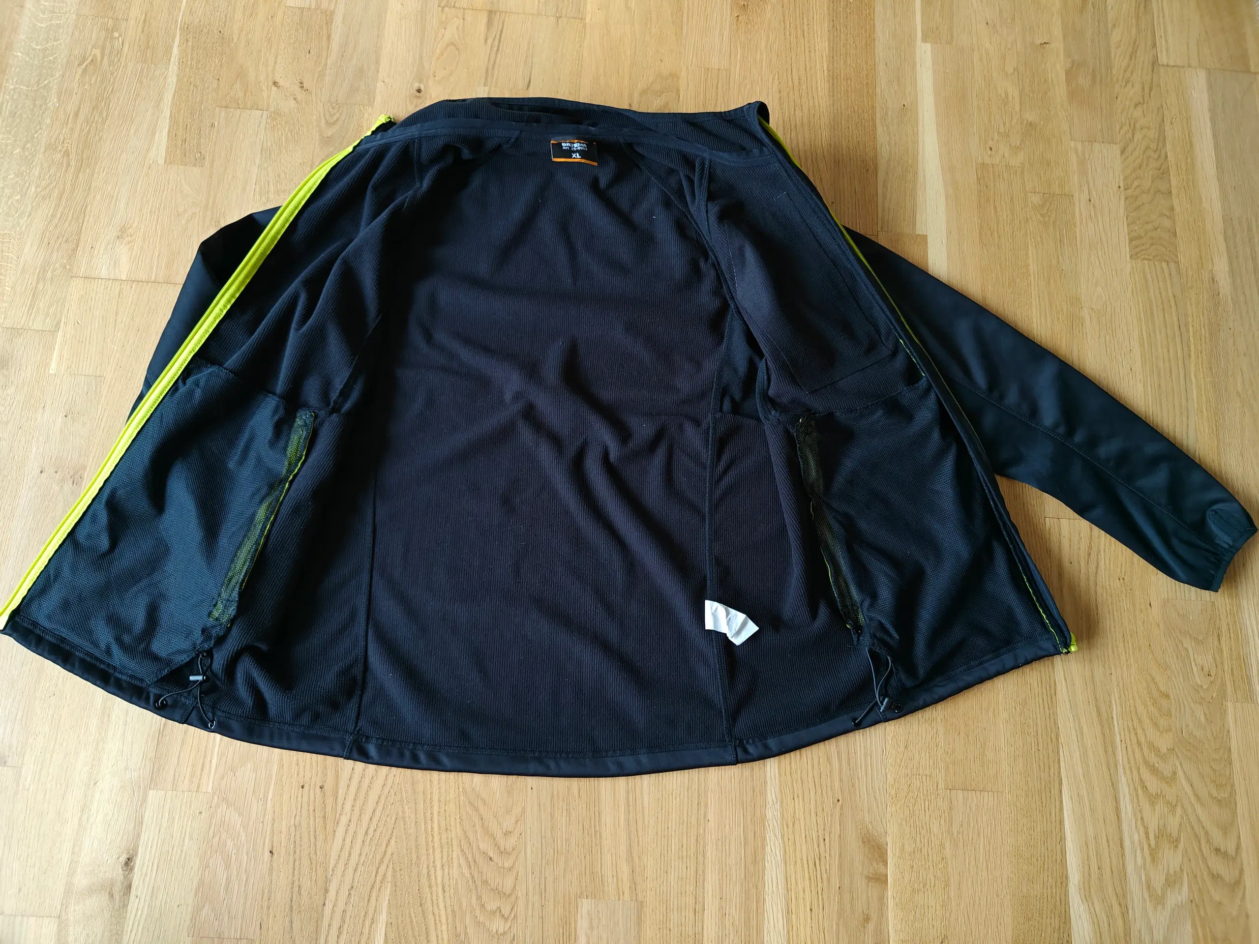 Arbejdsjakke softshell