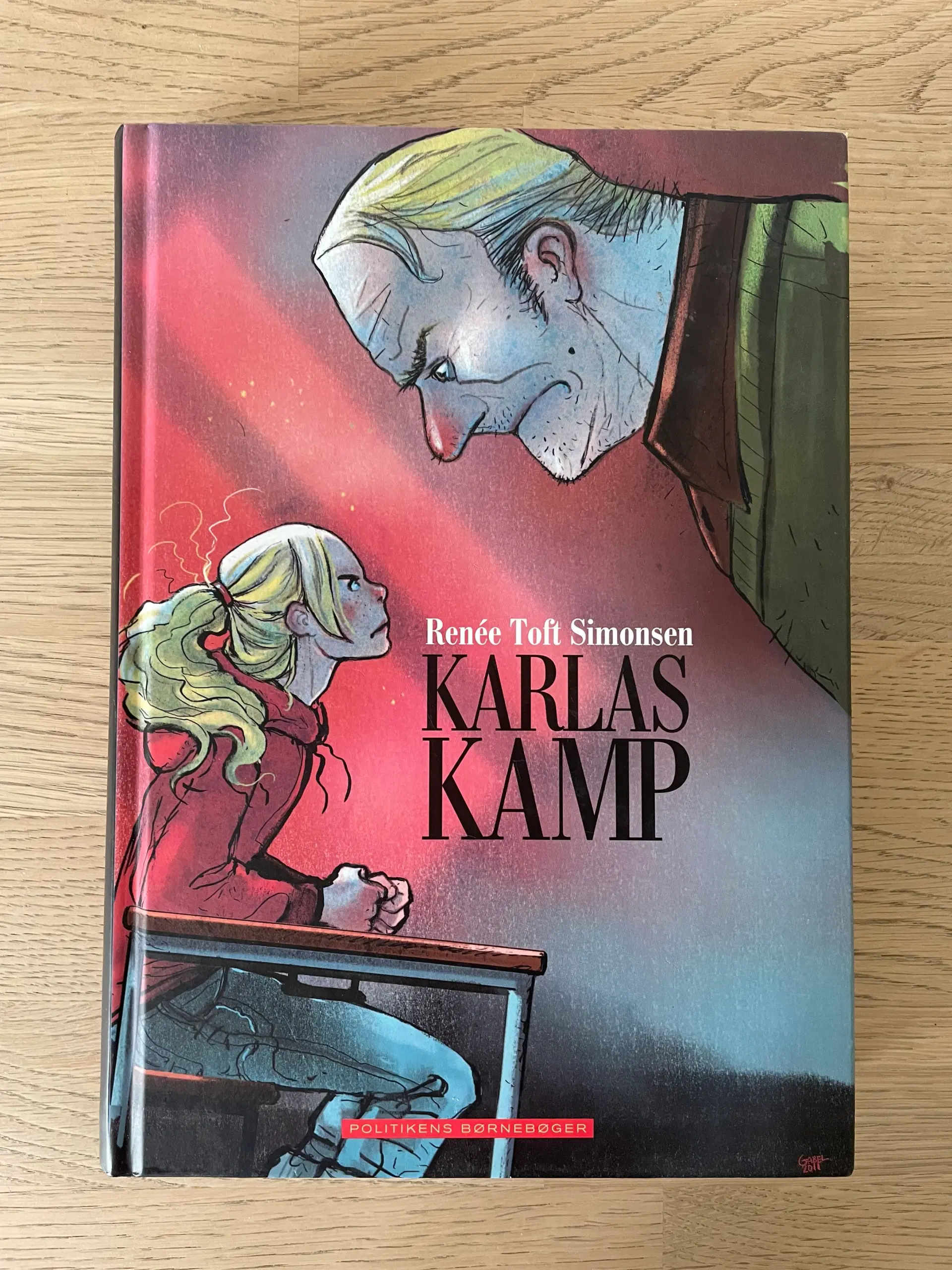 Karlas Kamp - Renée Toft Simonsen