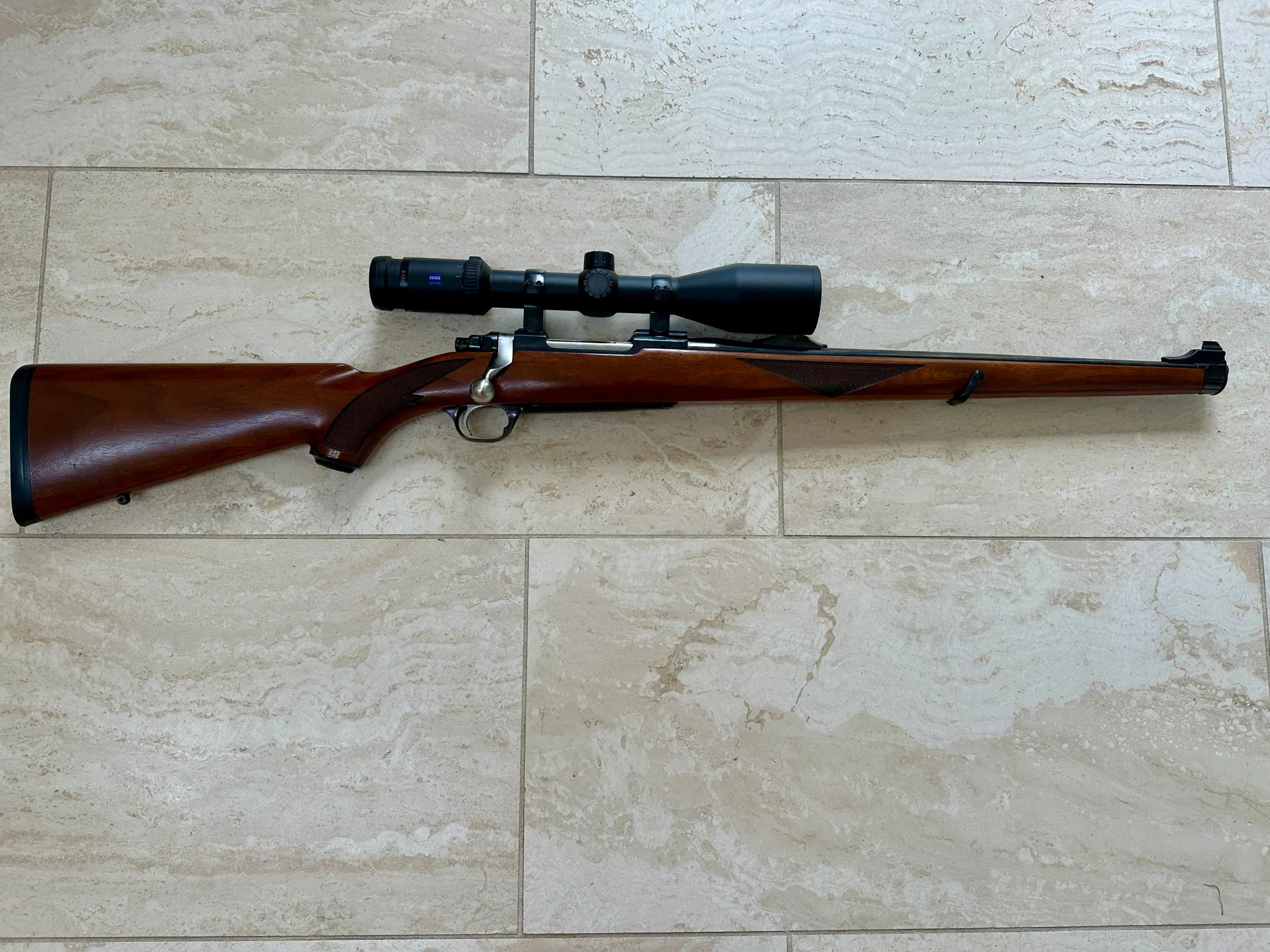 Ruger M77 Mark II cal243W