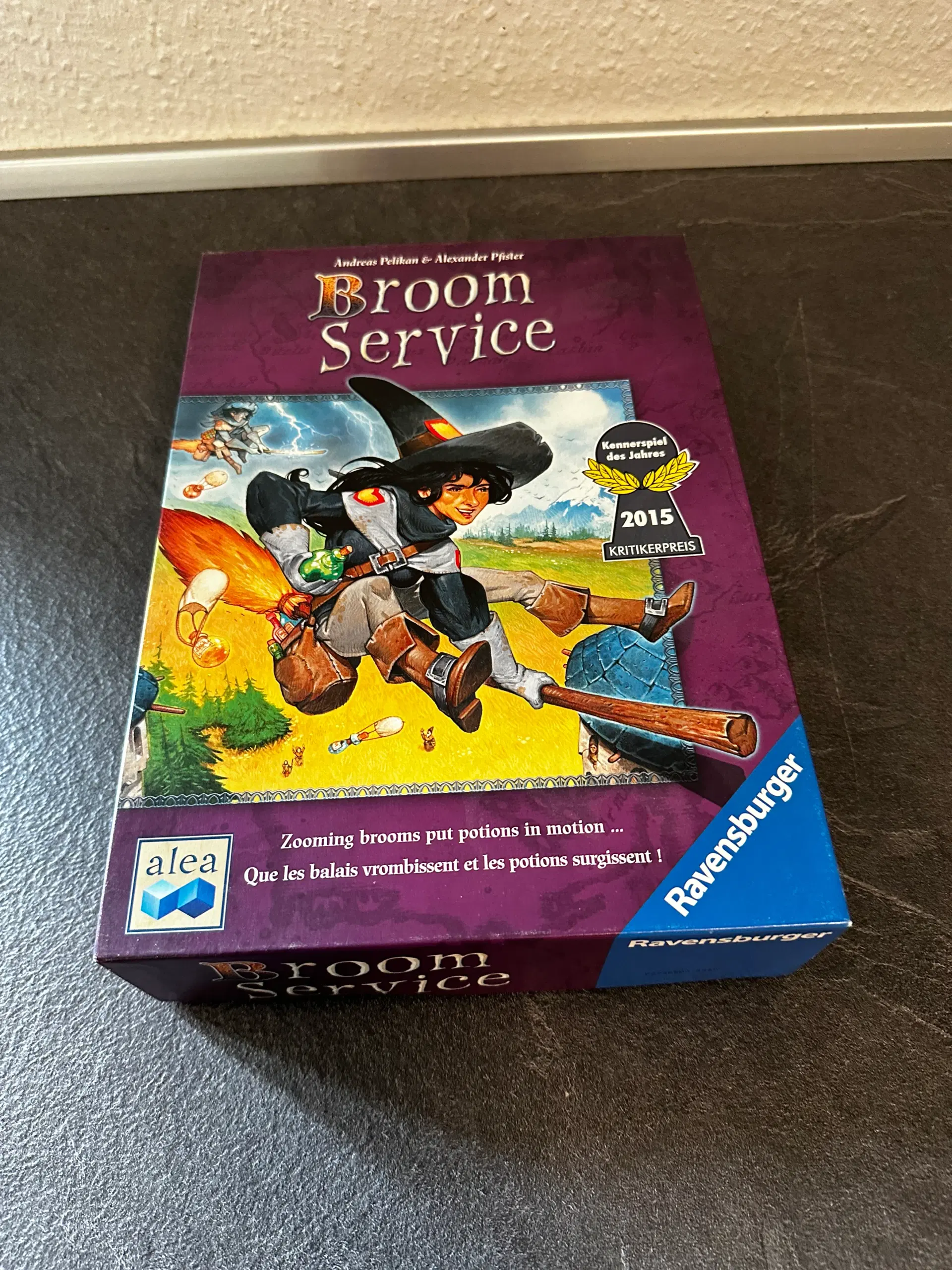 Broom Service Sleeved