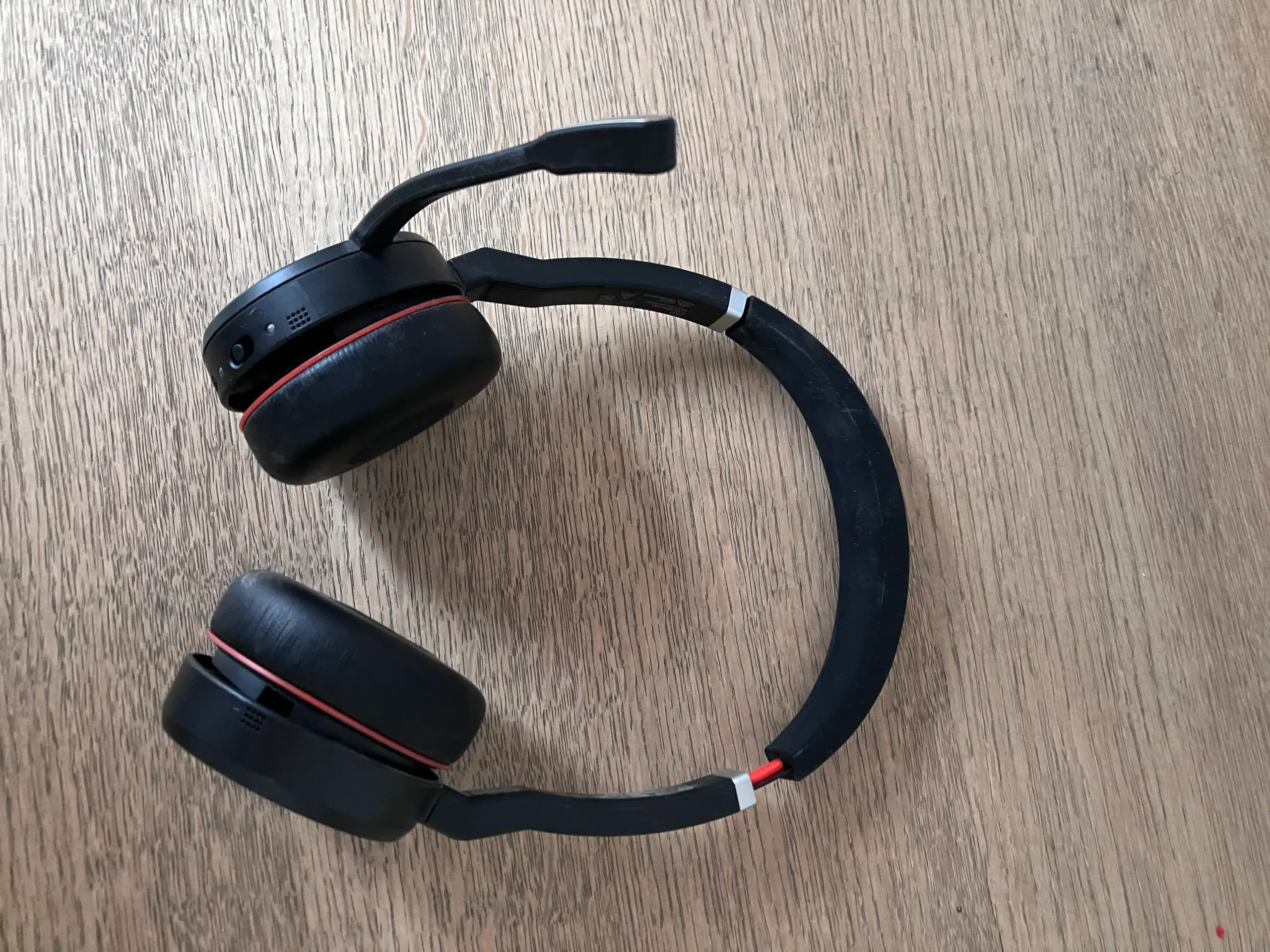 Jabra Evolve 75 headset