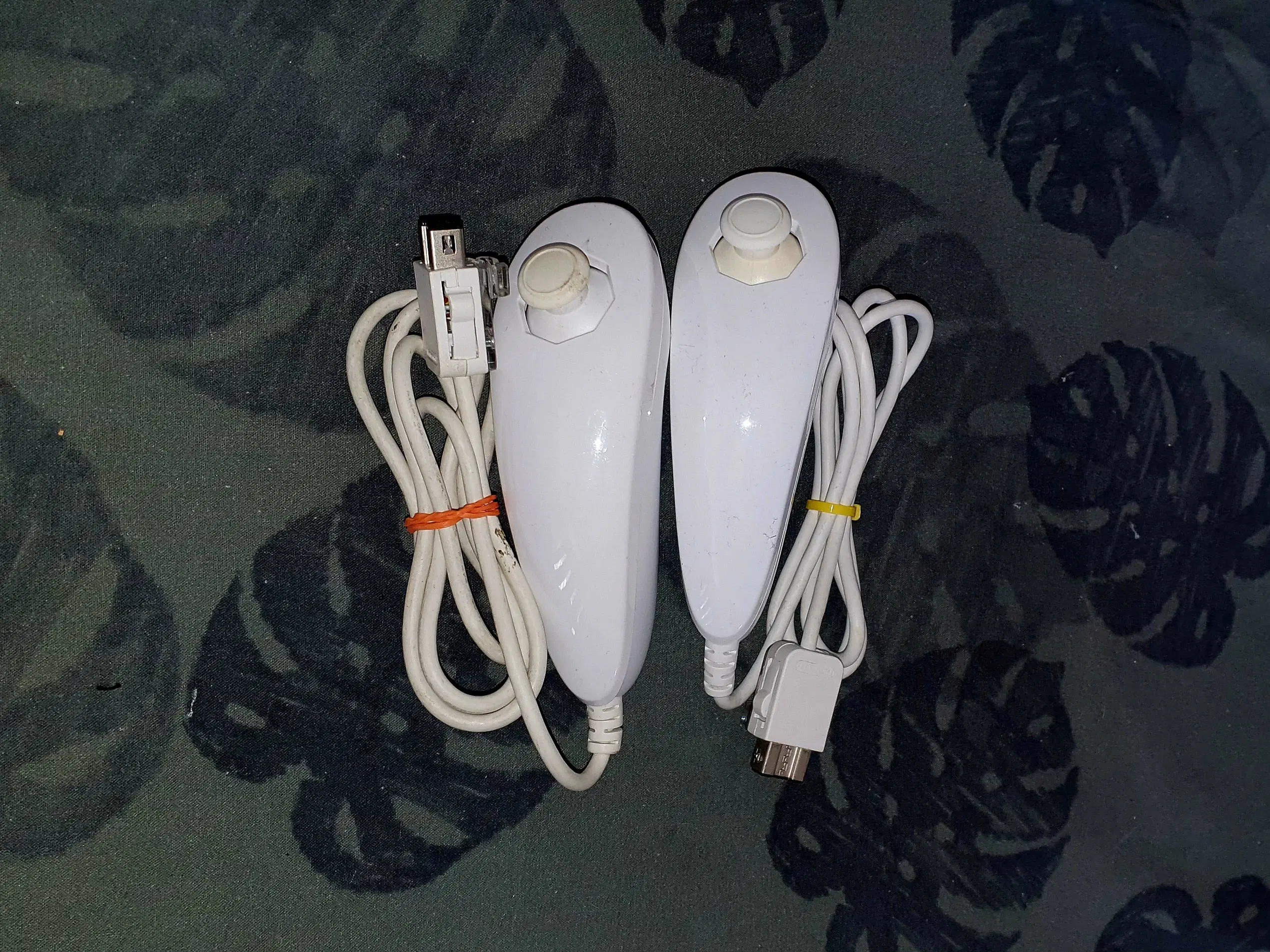 Nintendo Wii Nunchuck