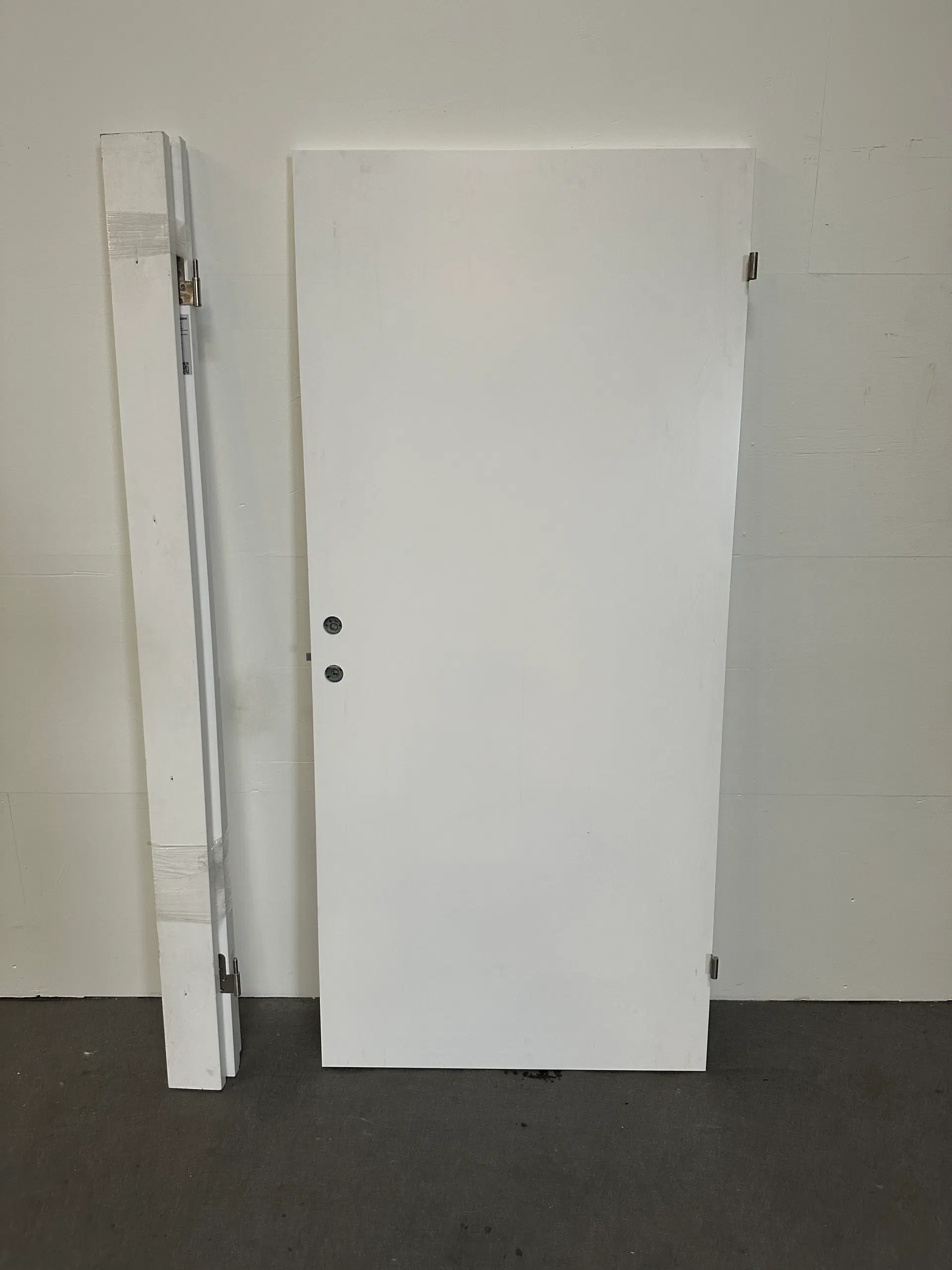 Nordicdoor massiv indvendig dør melamin 925x2048mm højrehængt hvid