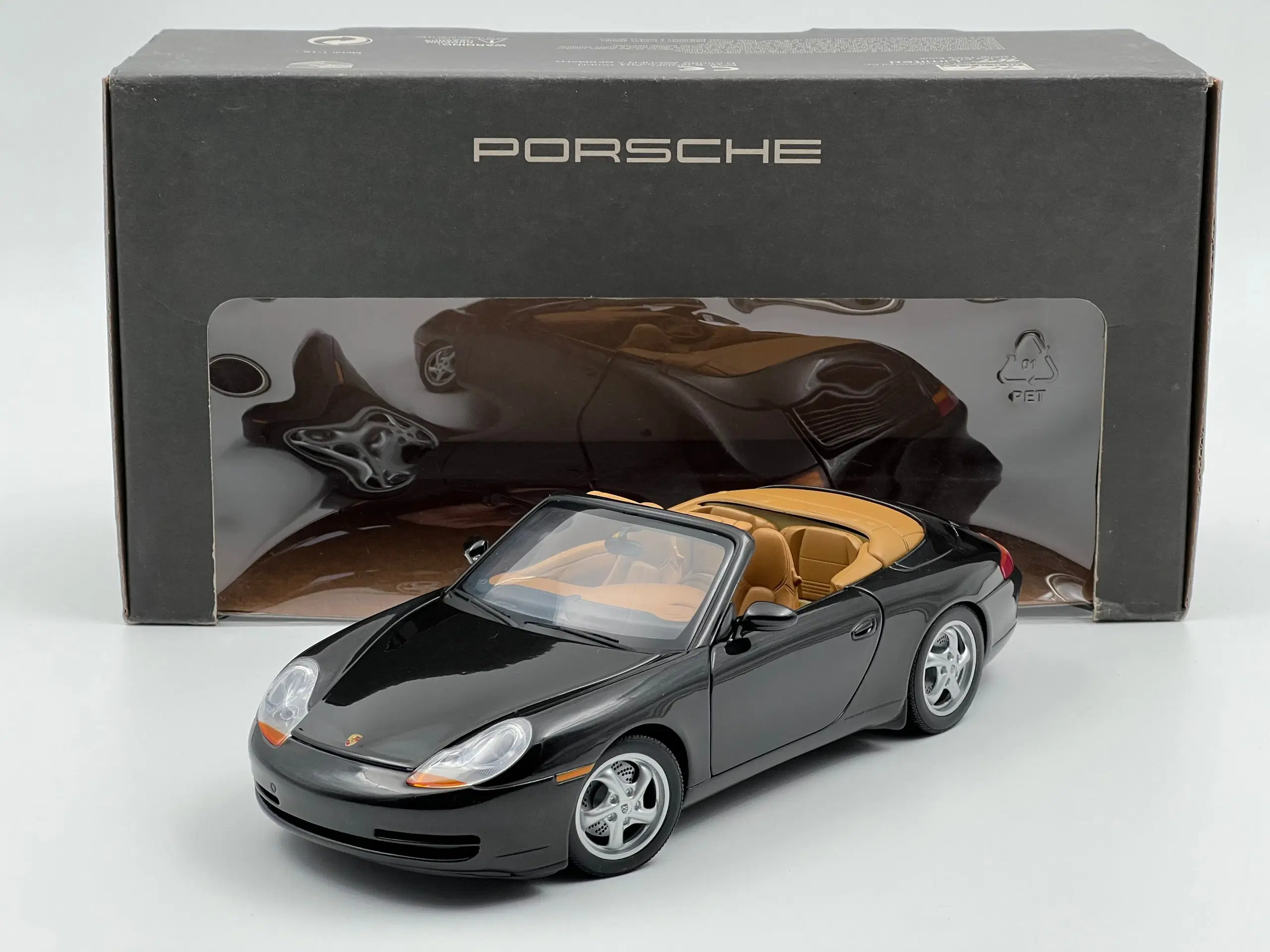 1998 Porsche 911 (996) Carrera Cabriolet 1:18