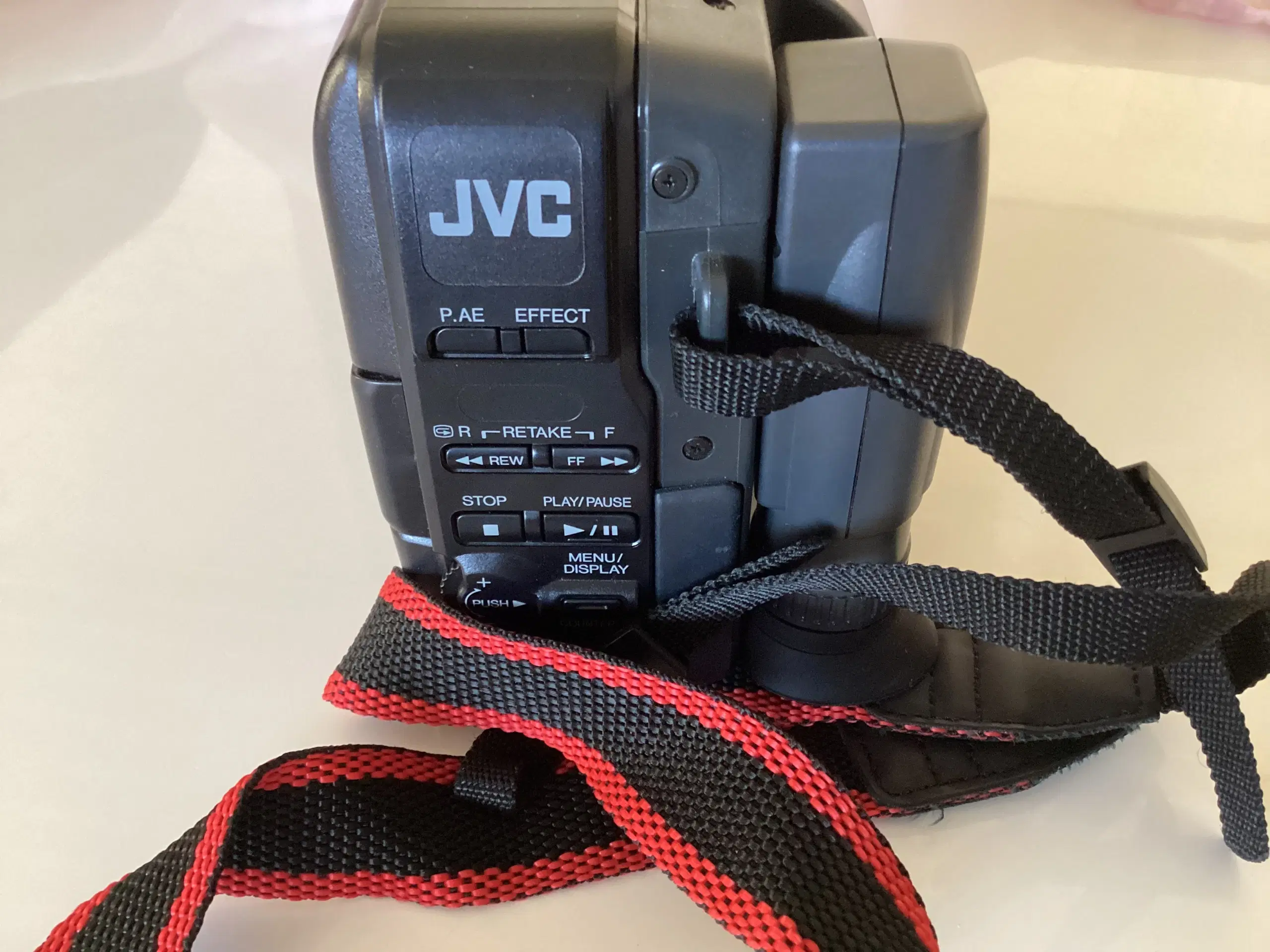 JVC videokamera til VHS-C videobånd