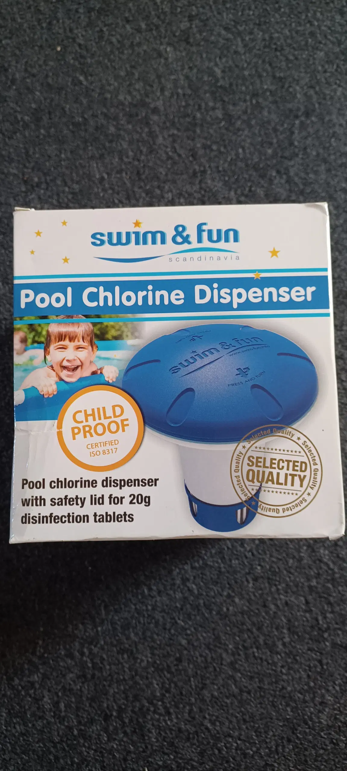 Ny Pool chlorine dispenser