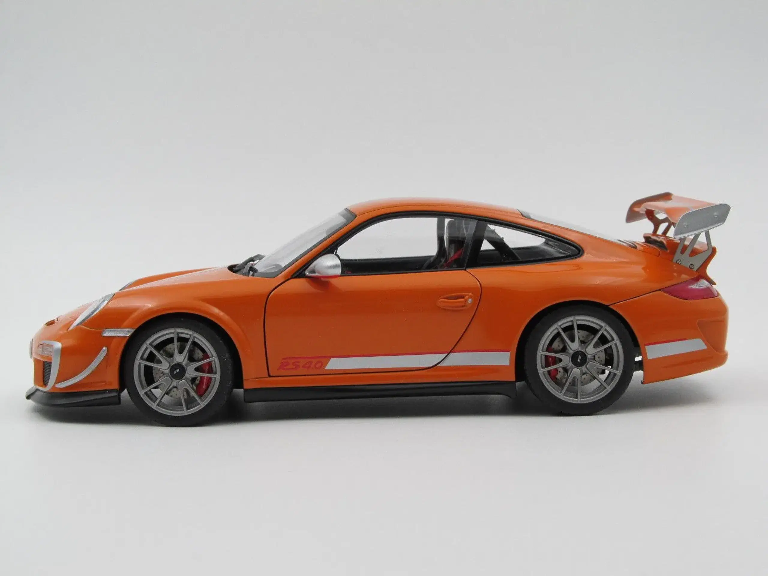 2011 Porsche 911 (997) GT3  RS 40 1:18  - AUTOart