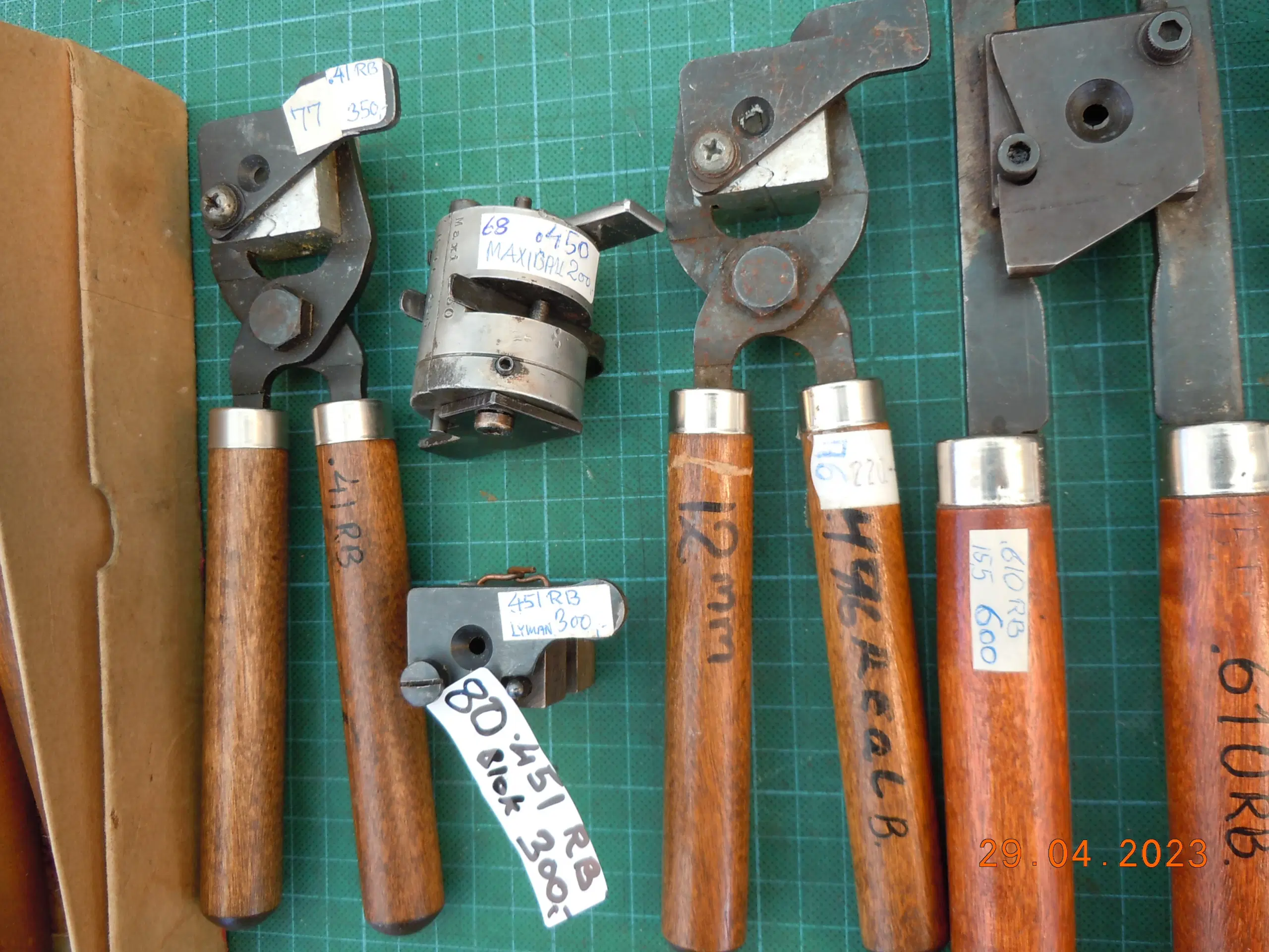 Kuglestøbetænger Bullet Molds