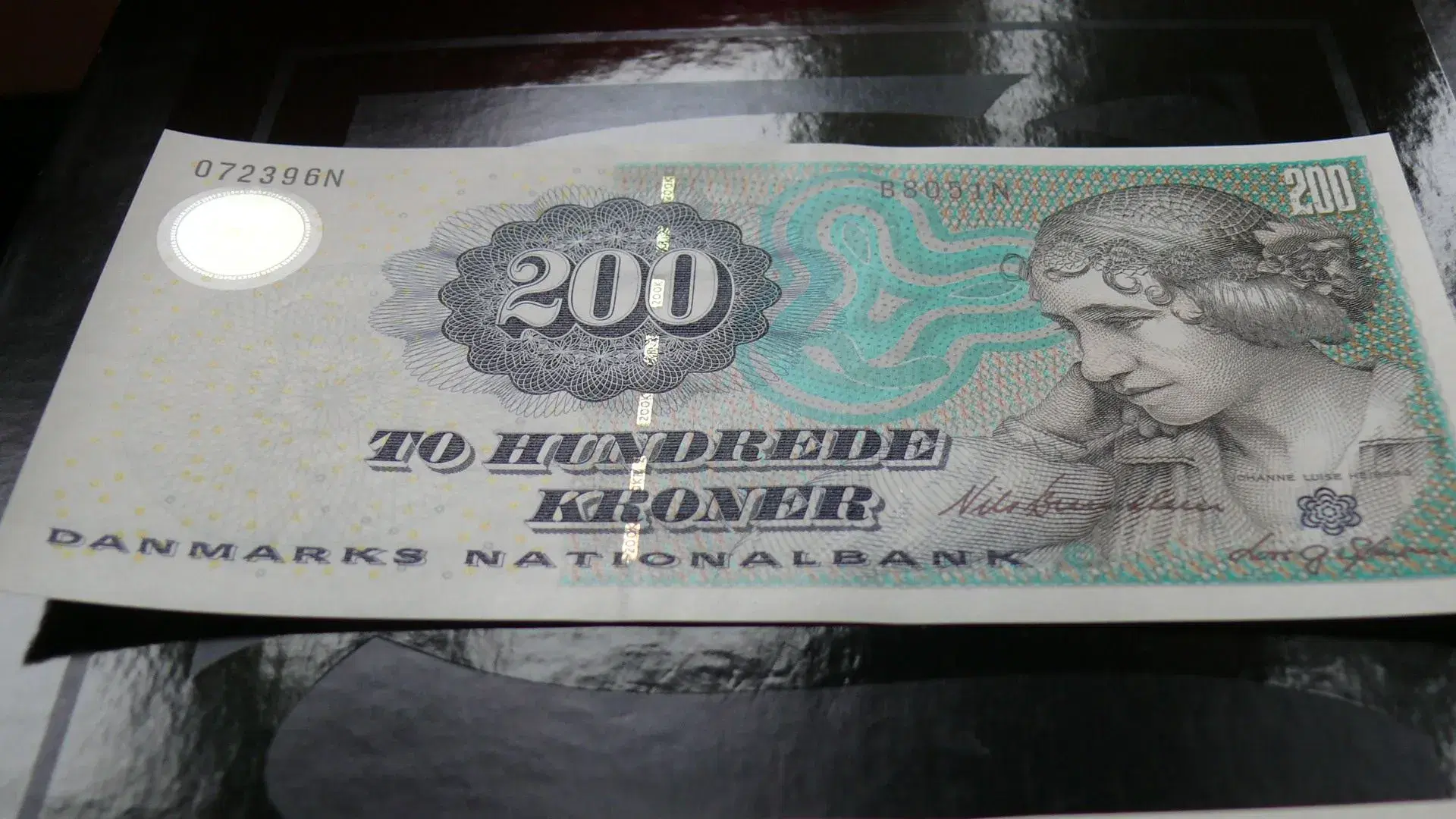 200 kr