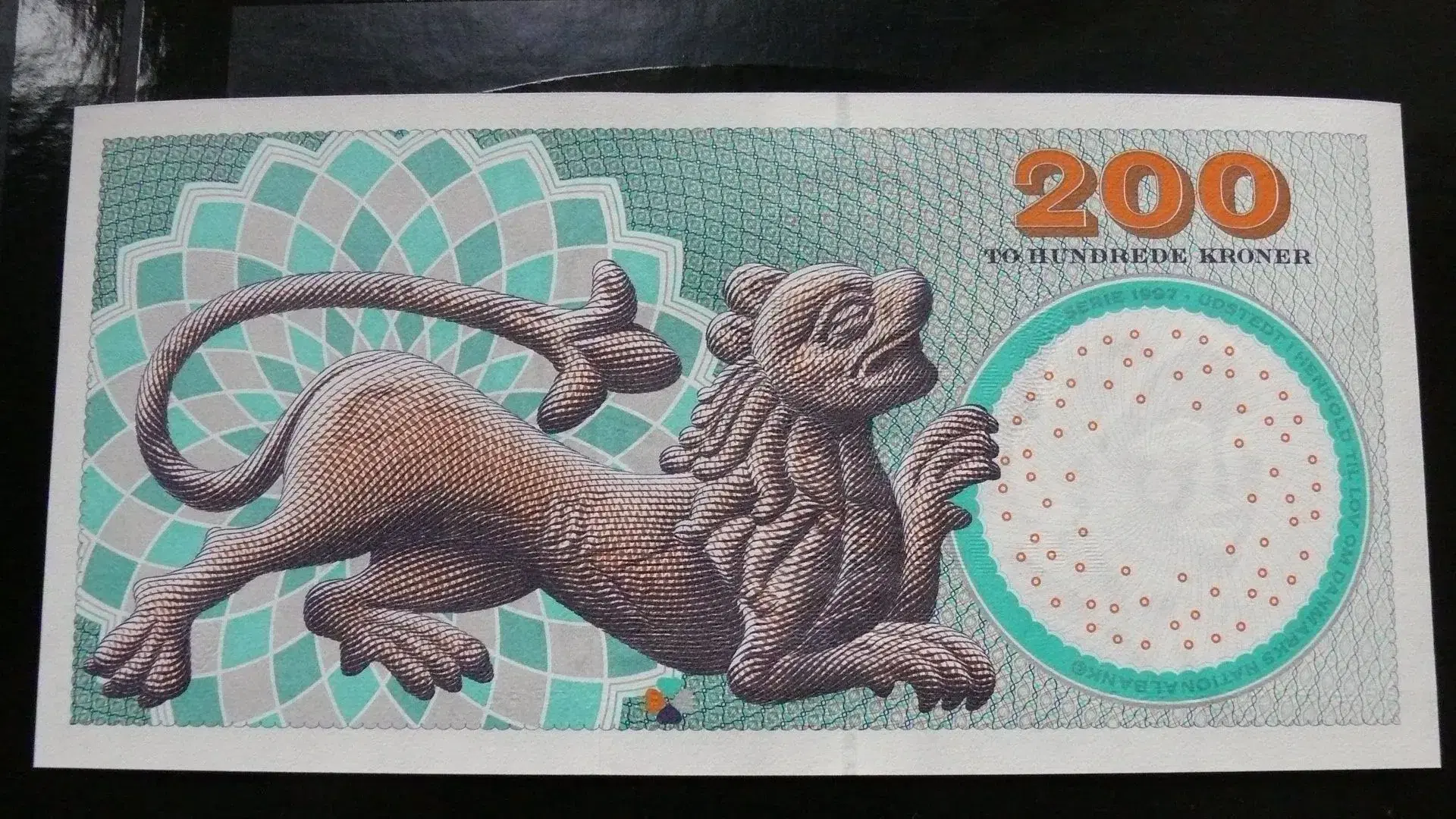 200 kr