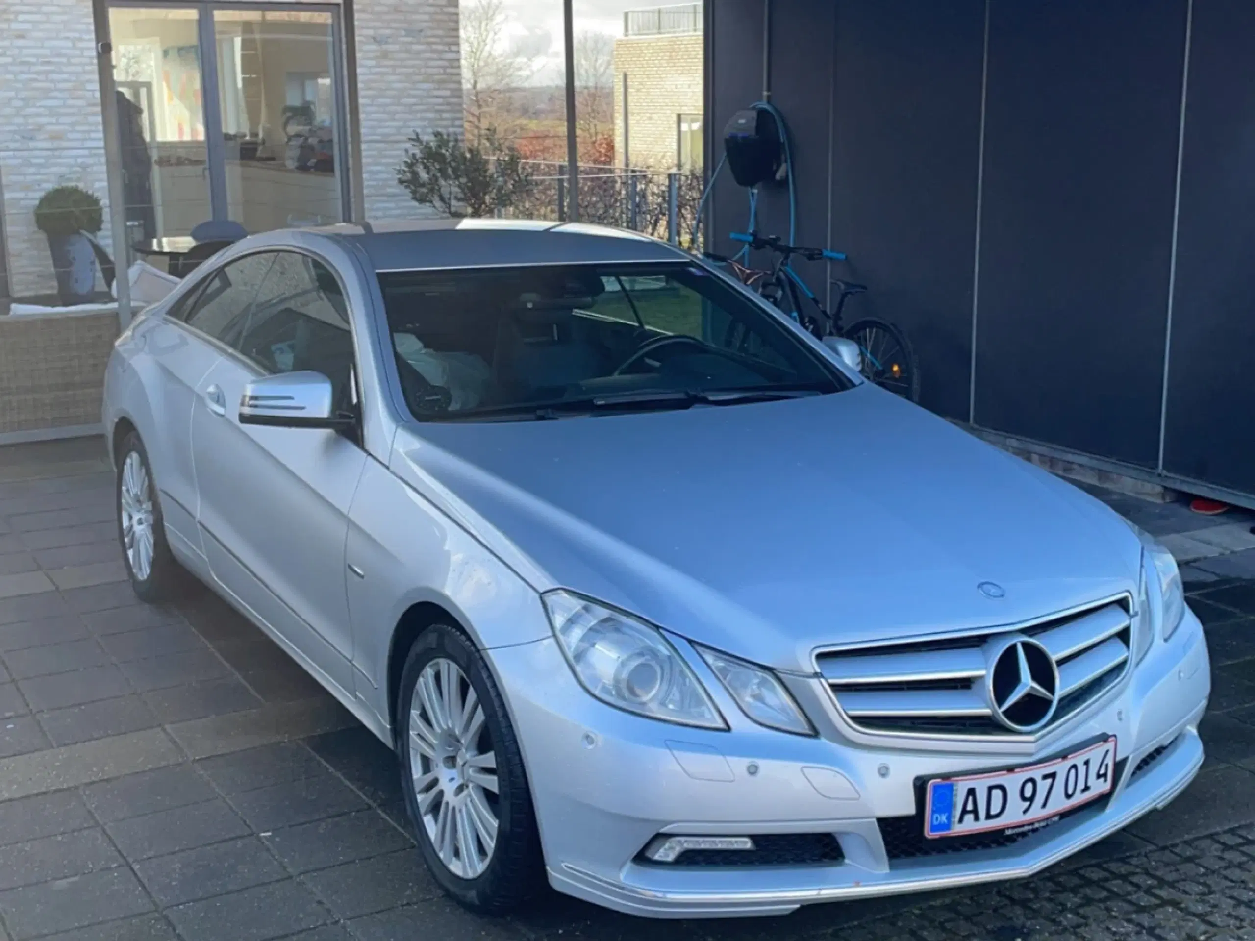 Mercedes E350 Avantgarde coupe