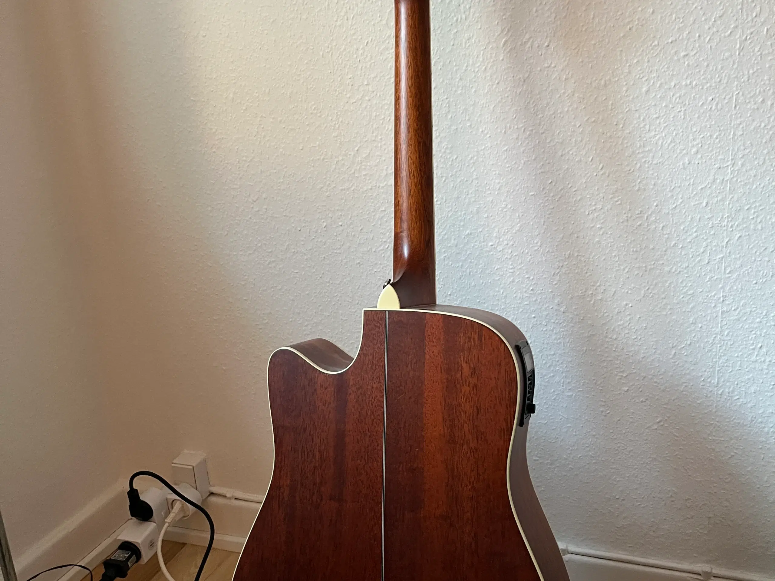 CRAFTER DE6/N ELECTRO-ACOUSTIC