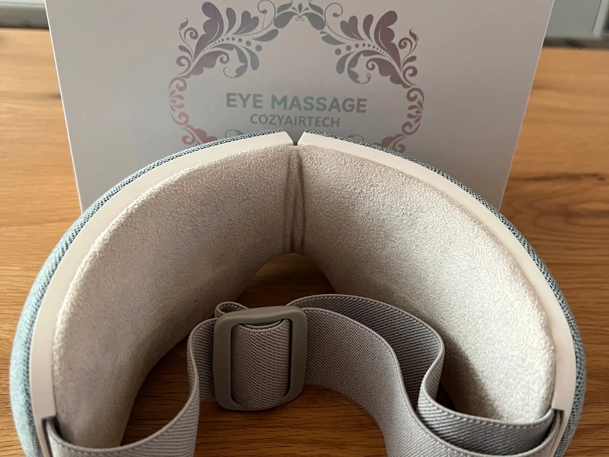 Eye massage