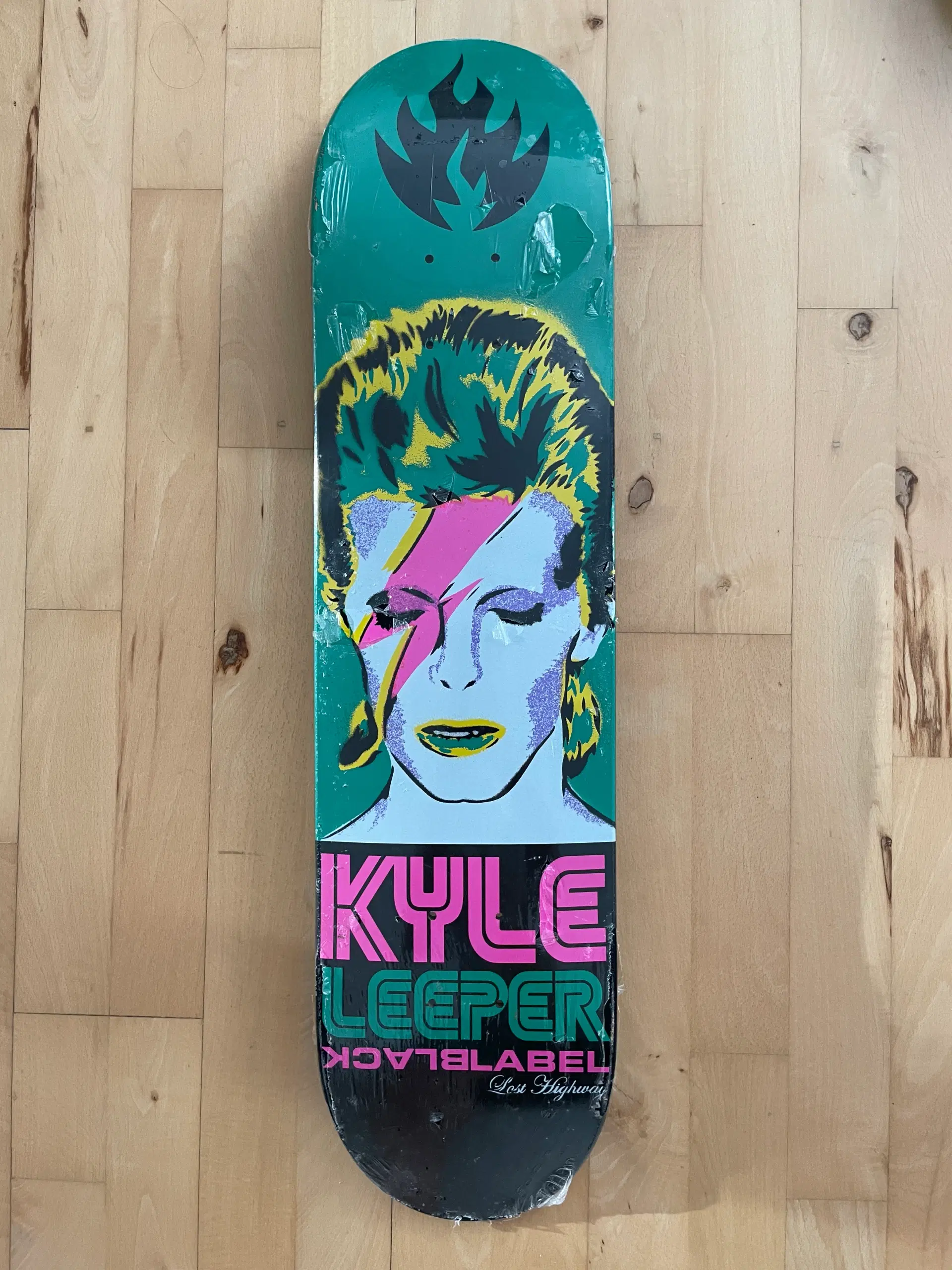 Skateboard black label RARE David Bowie