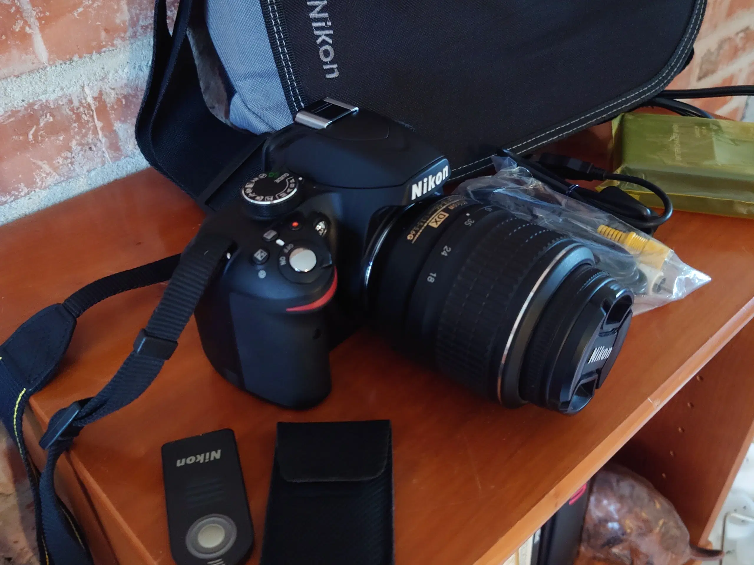 Nikon D3200 24.2 mp 64gb ram 18-55mm objektiv VR m