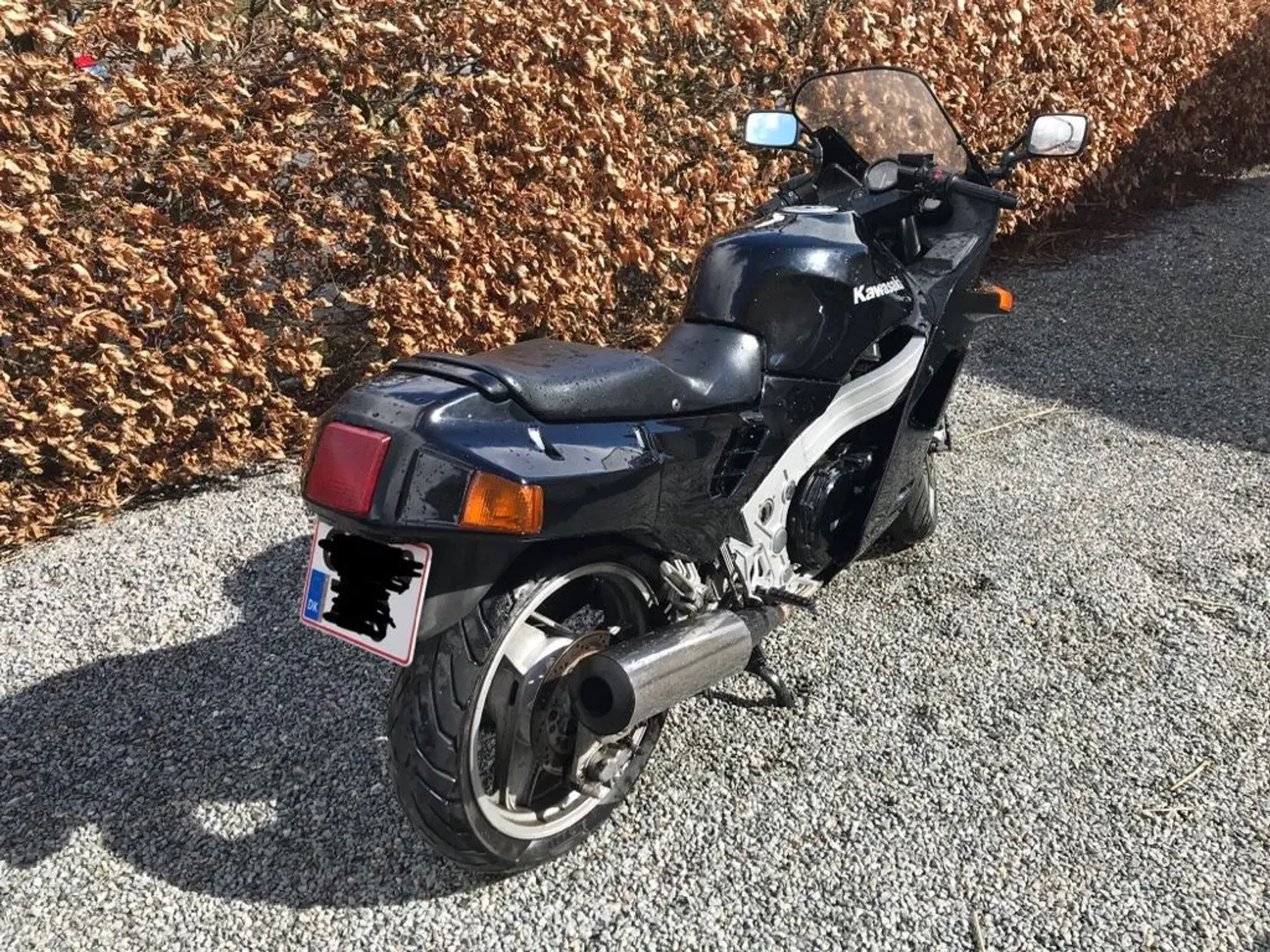 Zx 10 med Lav kilometer tal