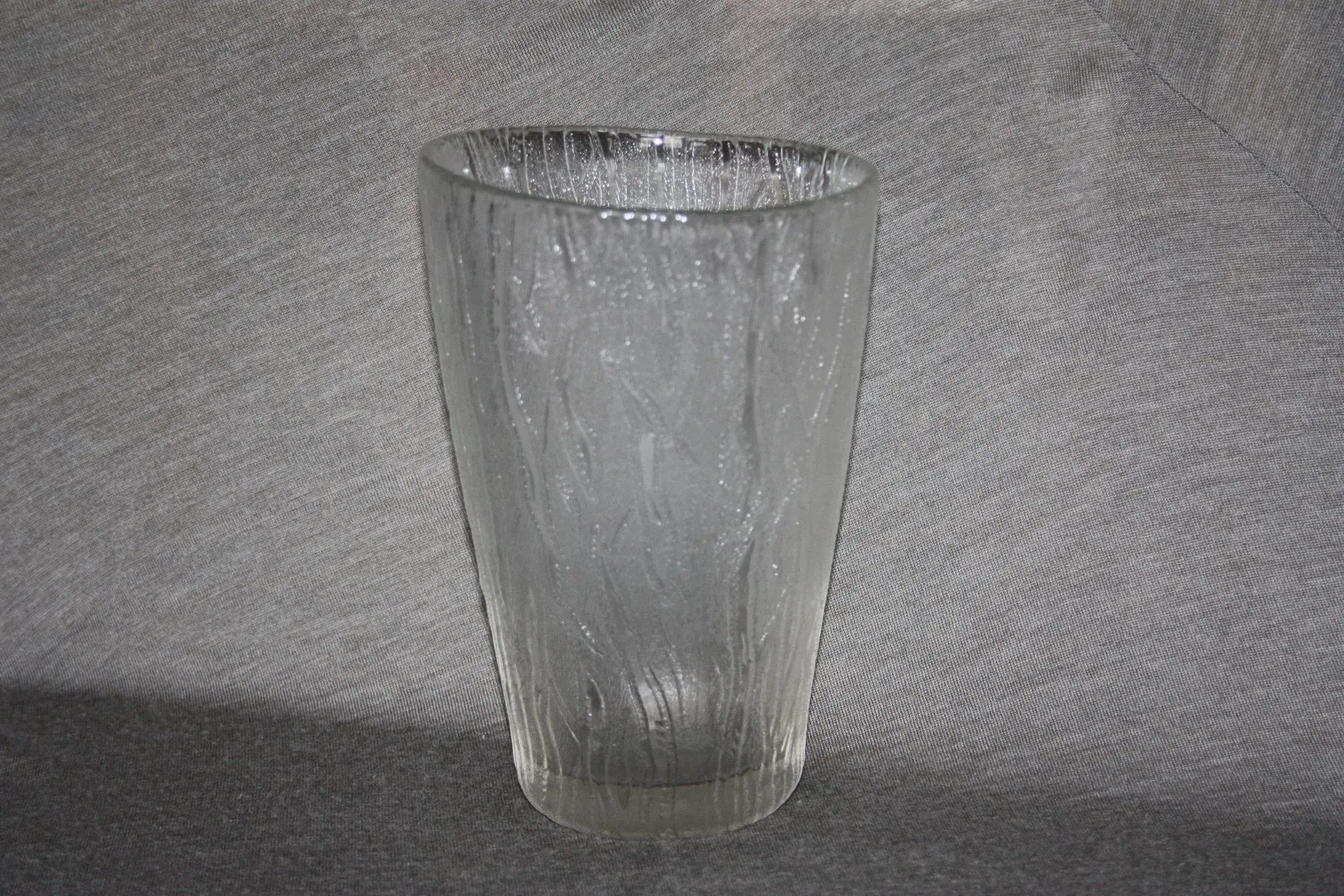 Glas vase højde 24 cm