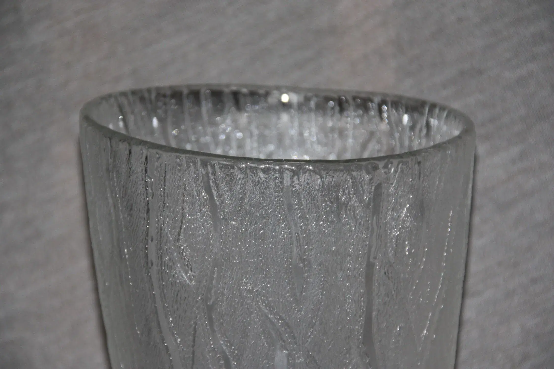 Glas vase højde 24 cm