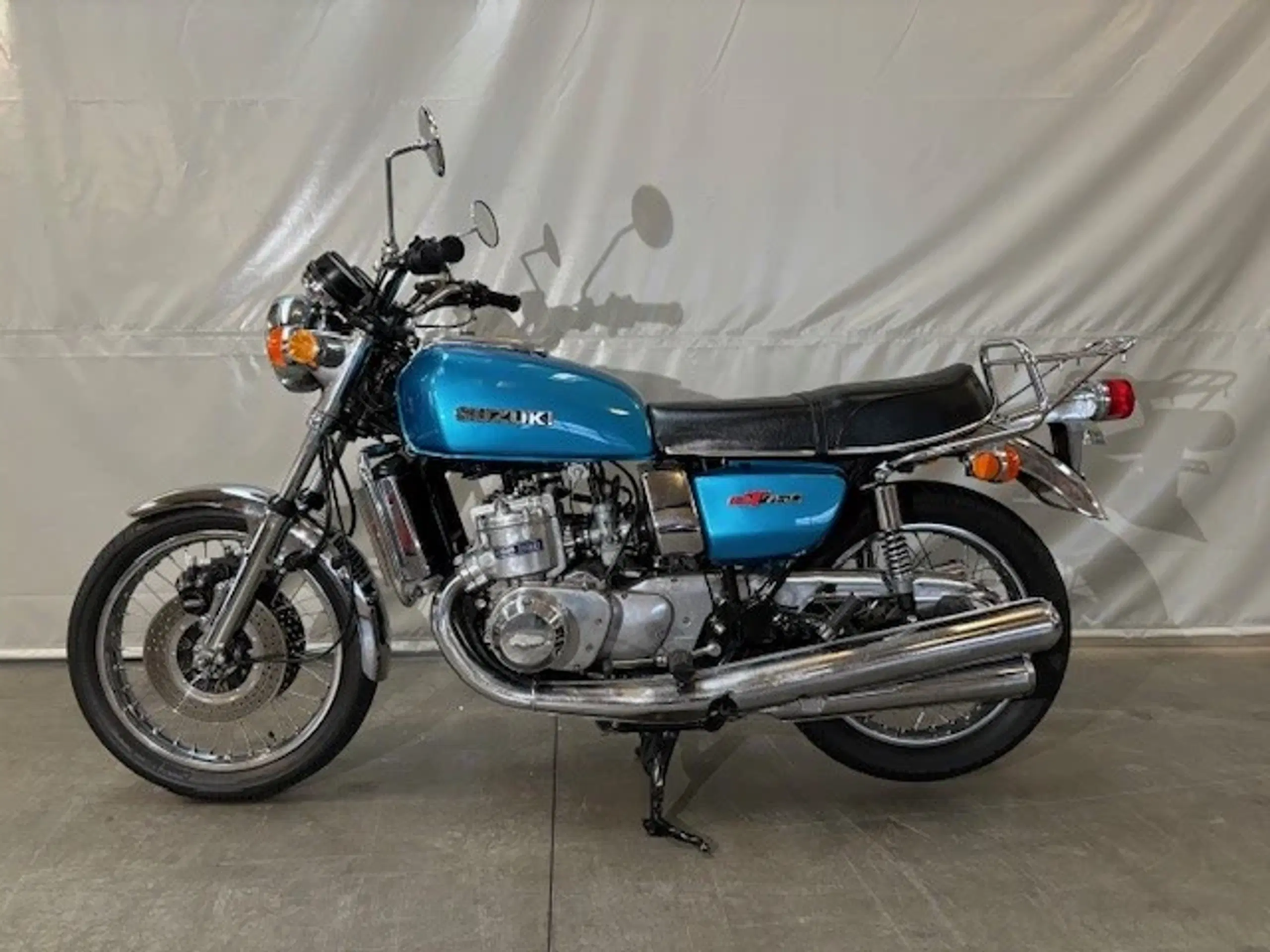 Suzuki GT 750