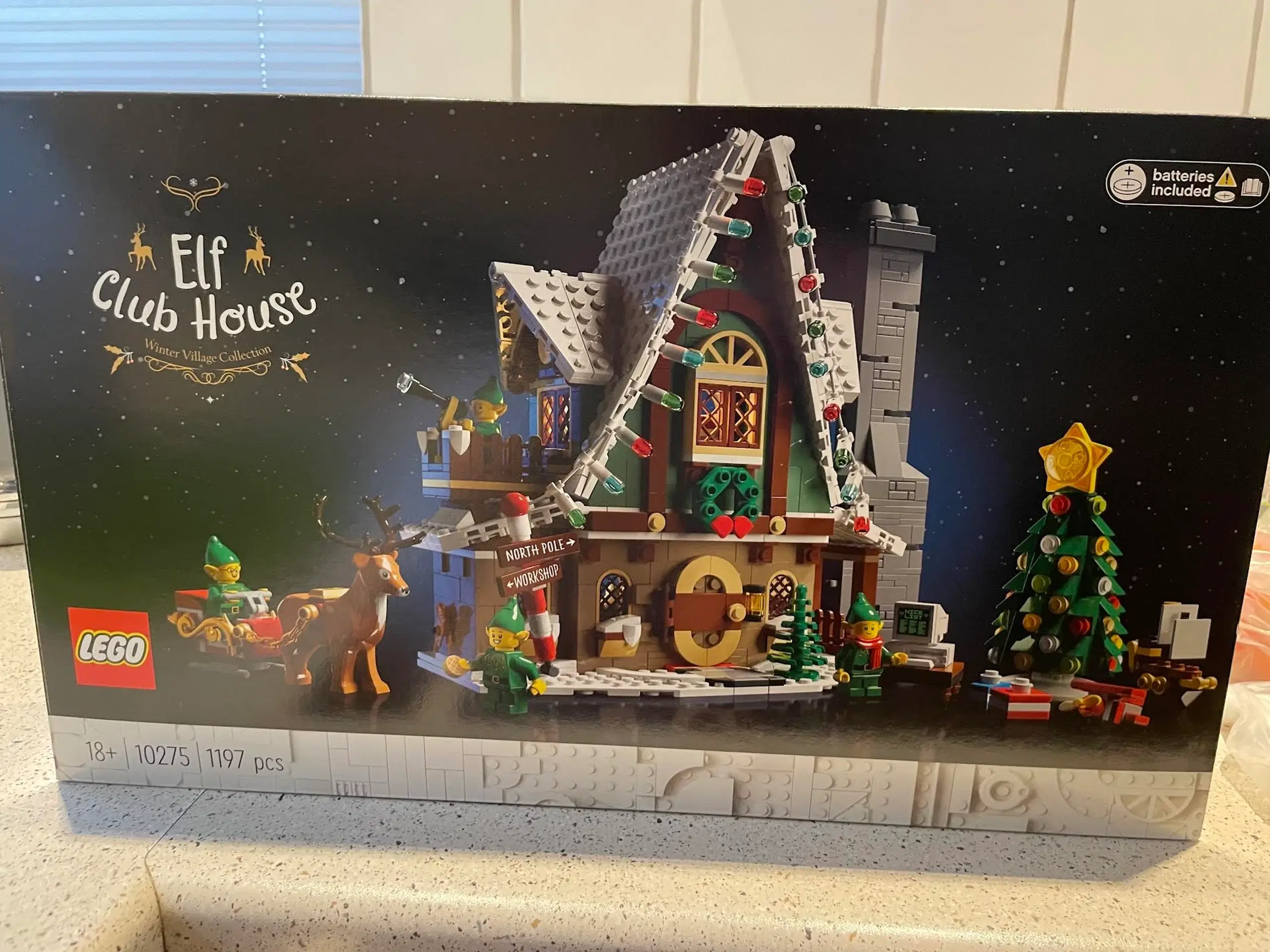 Lego Elf Club House