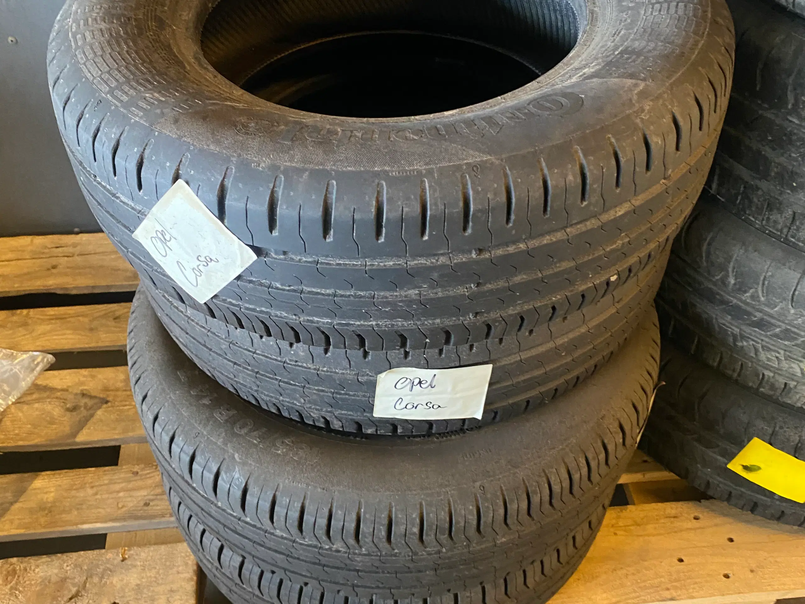 Opel Corsa sommerdæk 185/70 R14