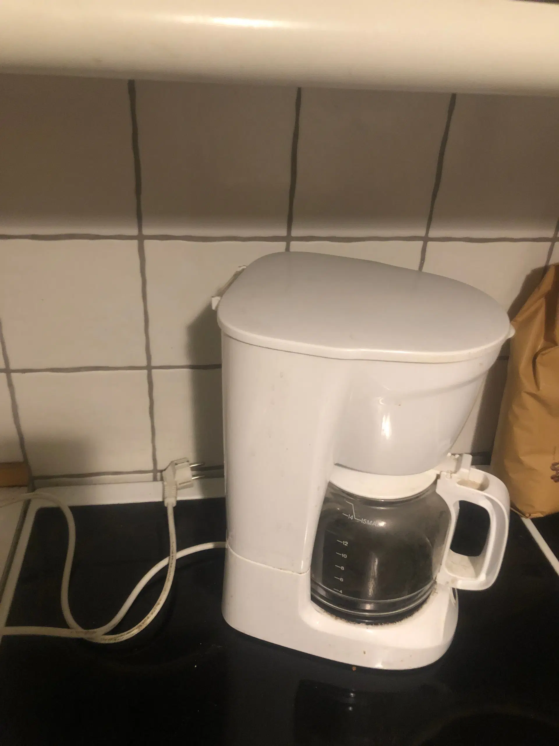 Linea kaffemaskine plus glas hurigt salg