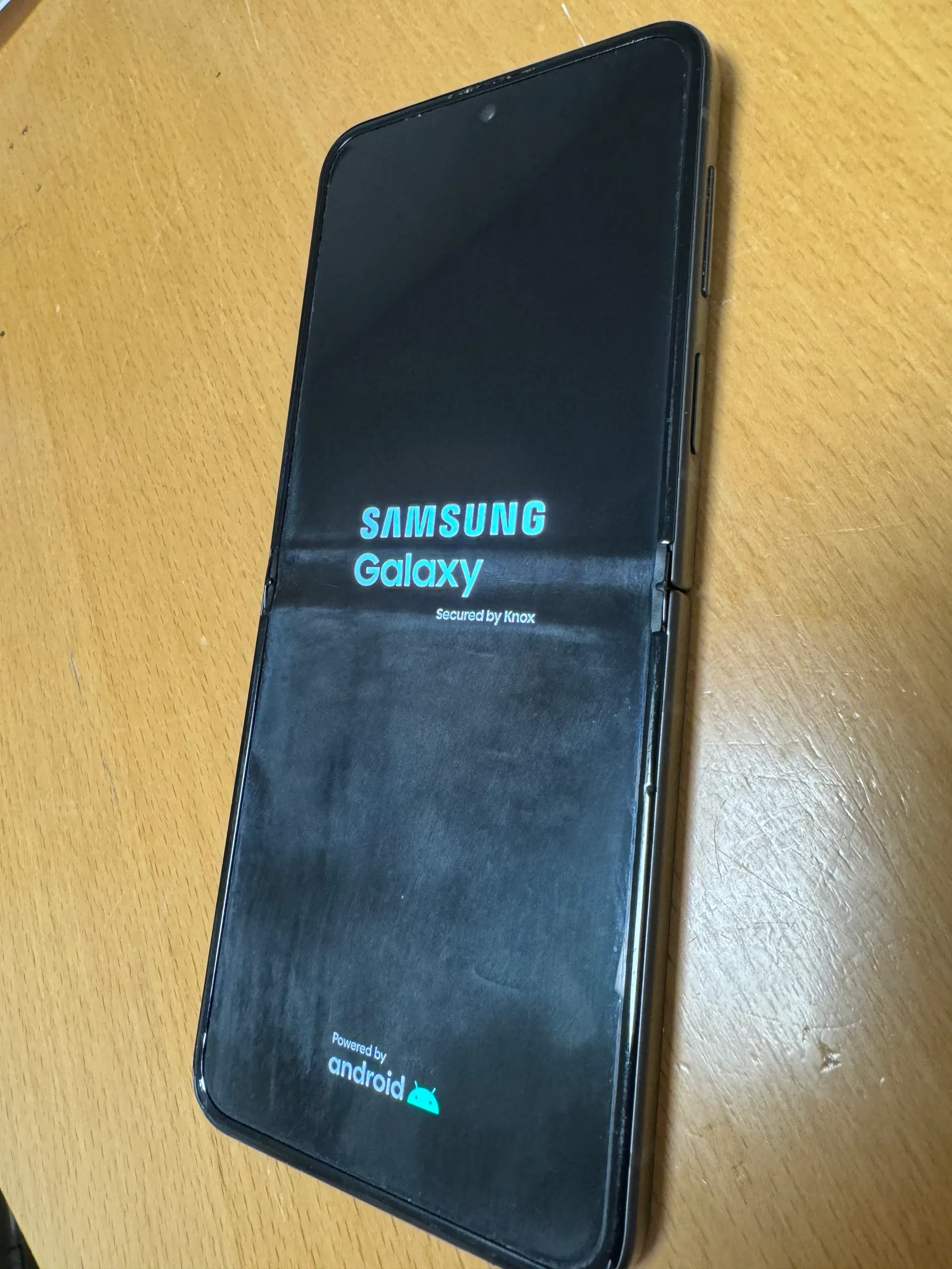 Galaxy z flip 5