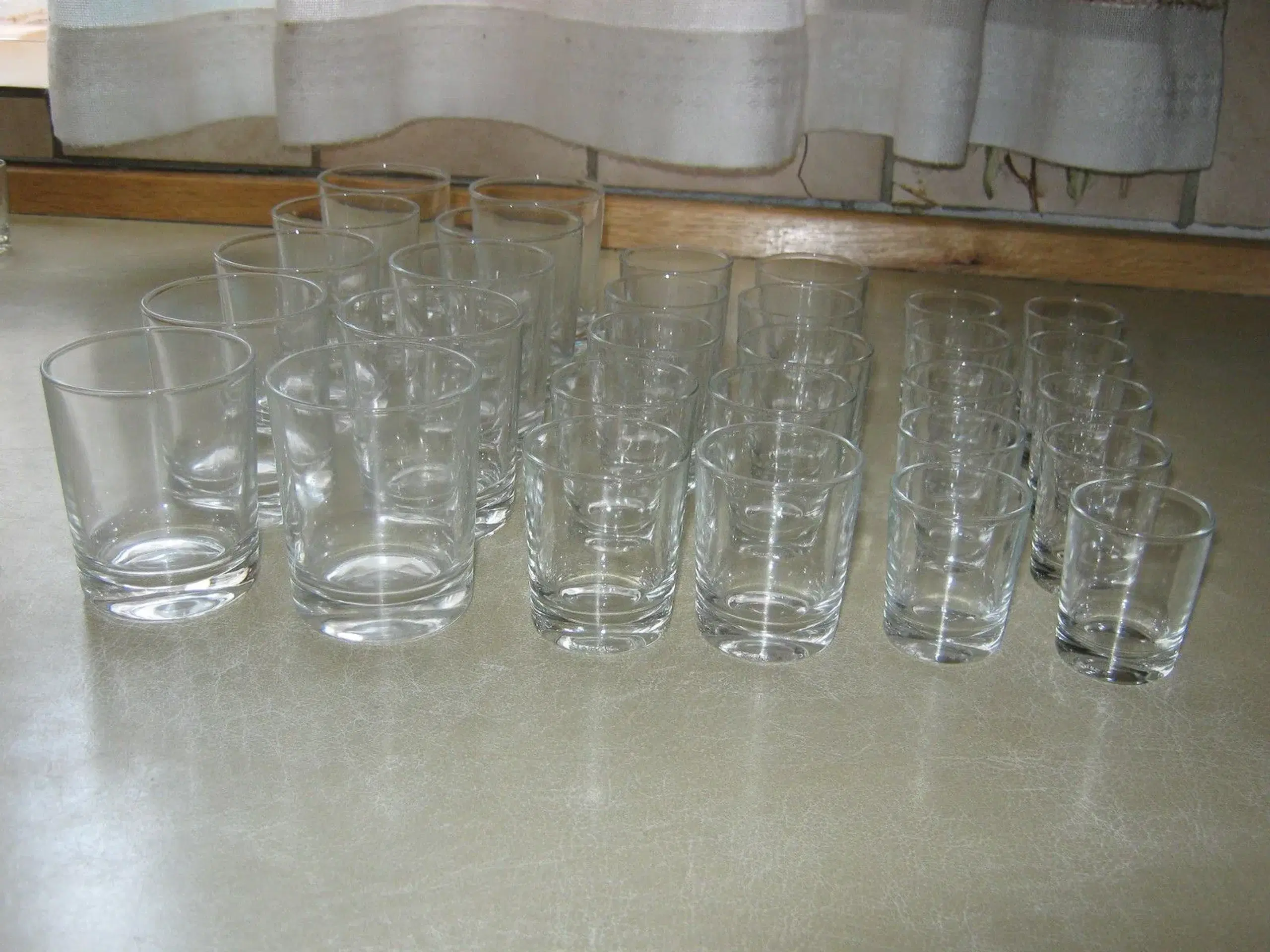 Shotglas i 3 størrelser i alt 30 glas