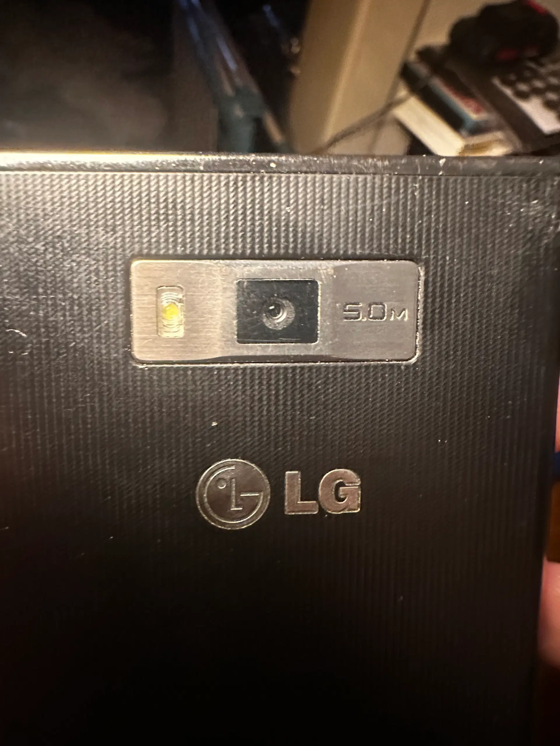 LG-P700