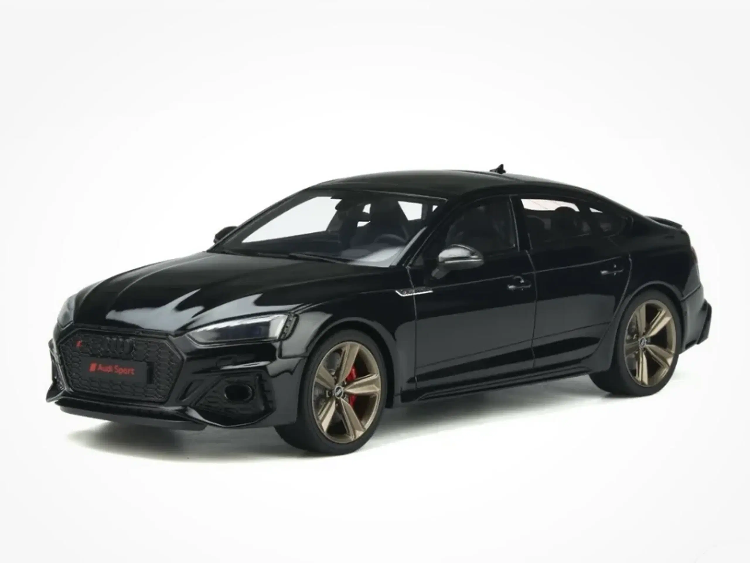 1:18 Audi RS5 Sportsback 2020