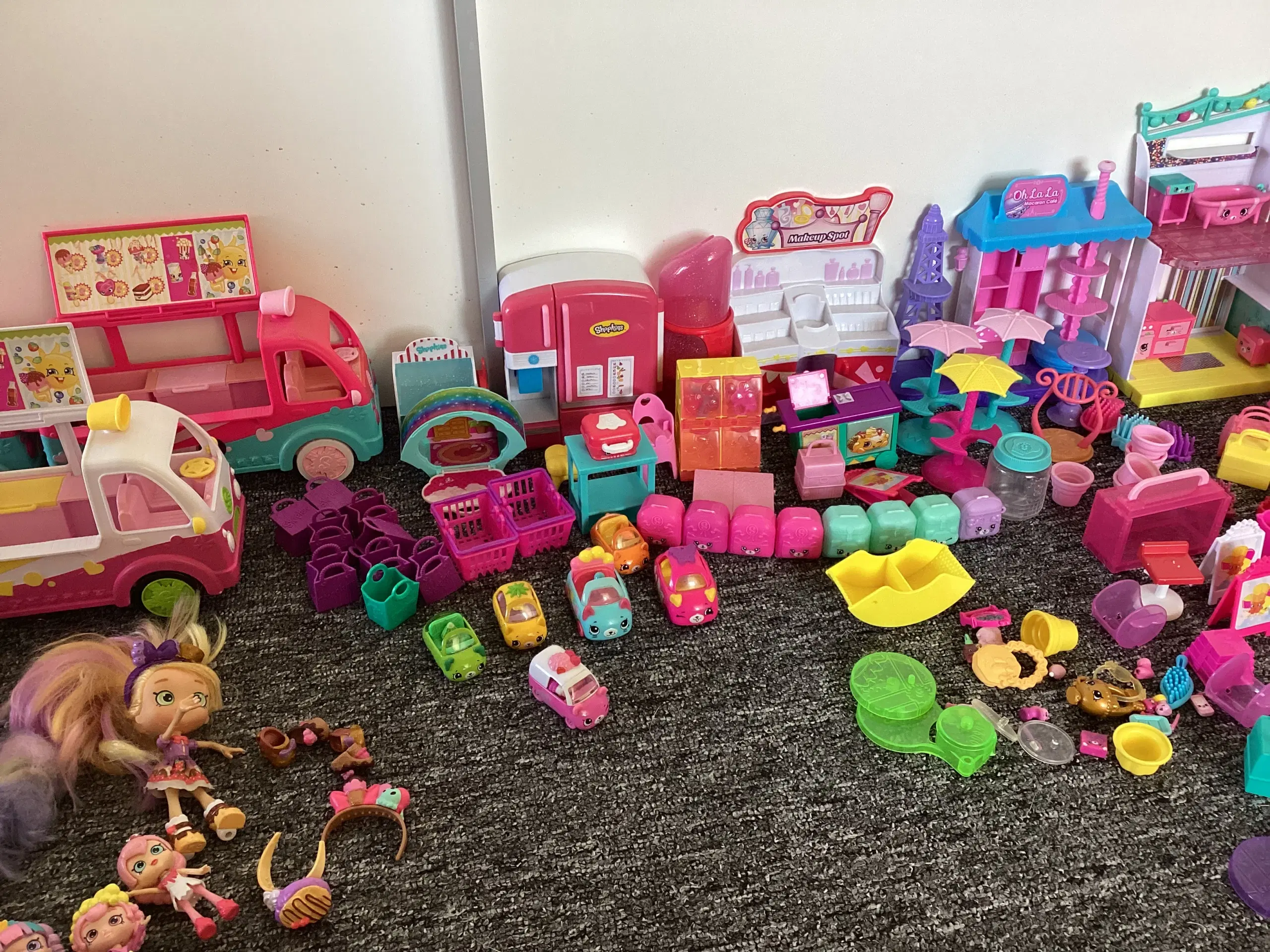 Shopkins