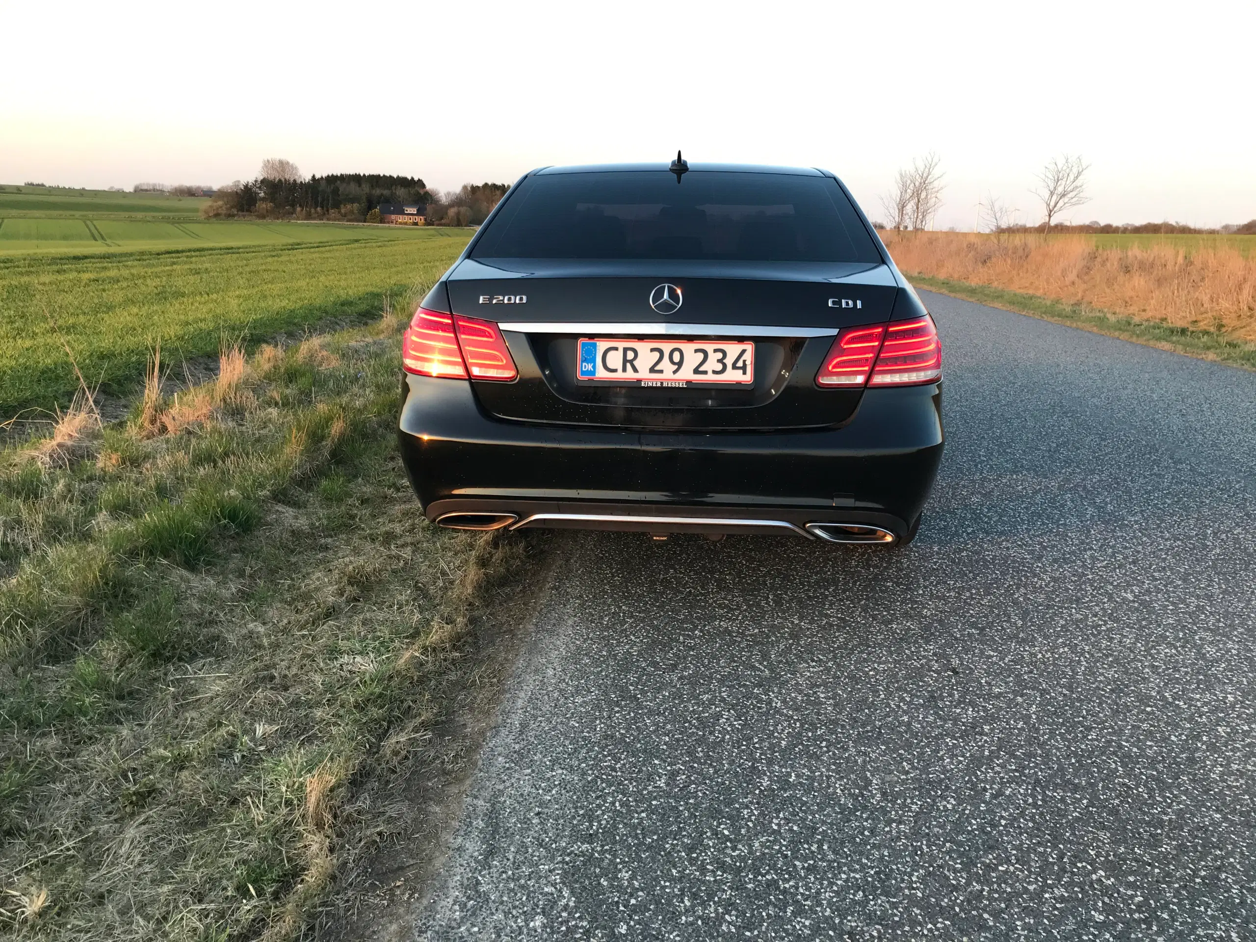 Mercedes E200