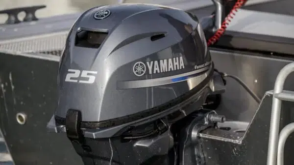 Yamaha 25 HK - Styrehåndtag